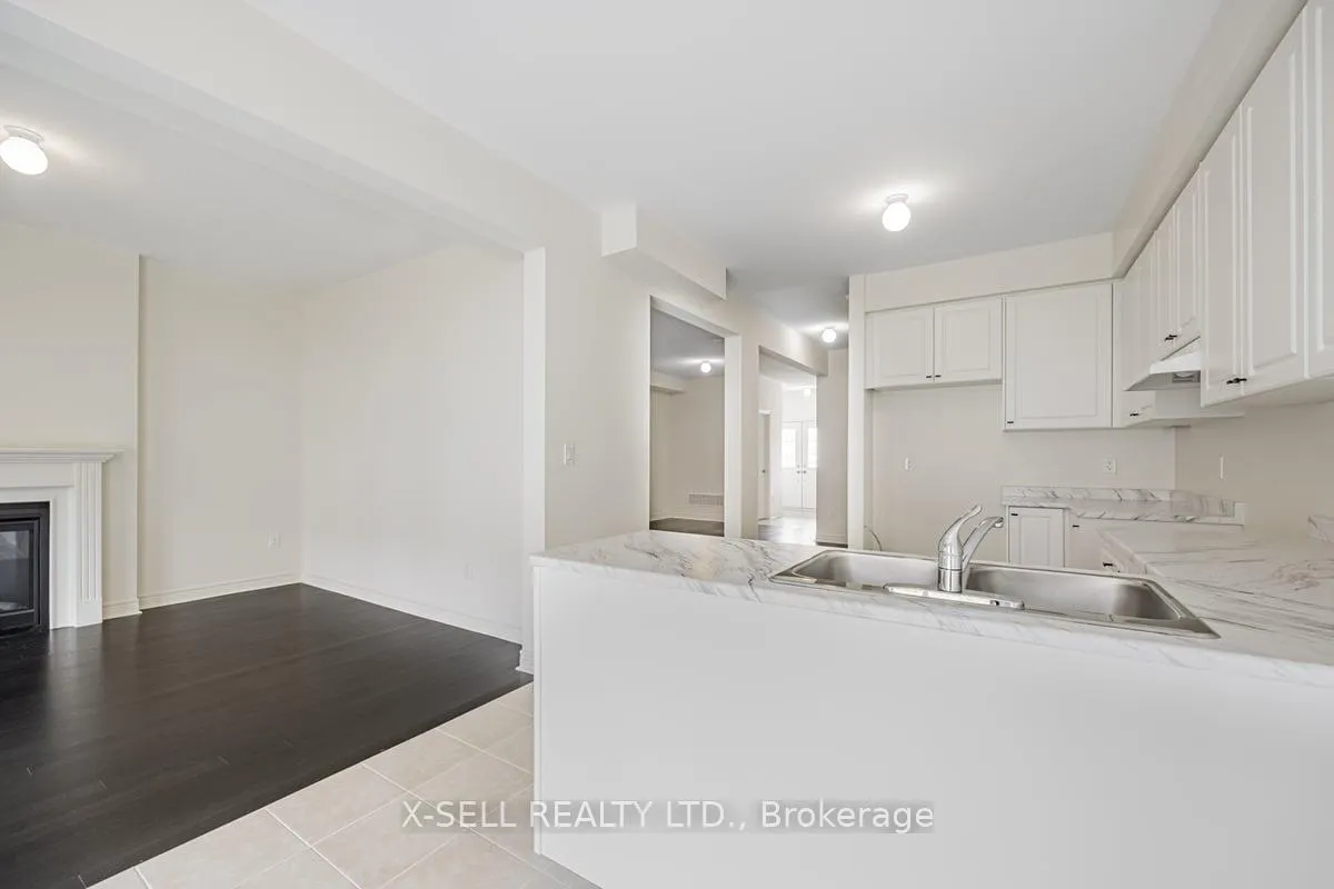 Photo 12 of 667 Fleetwood Drive, Oshawa, Eastdale — HOMEH
