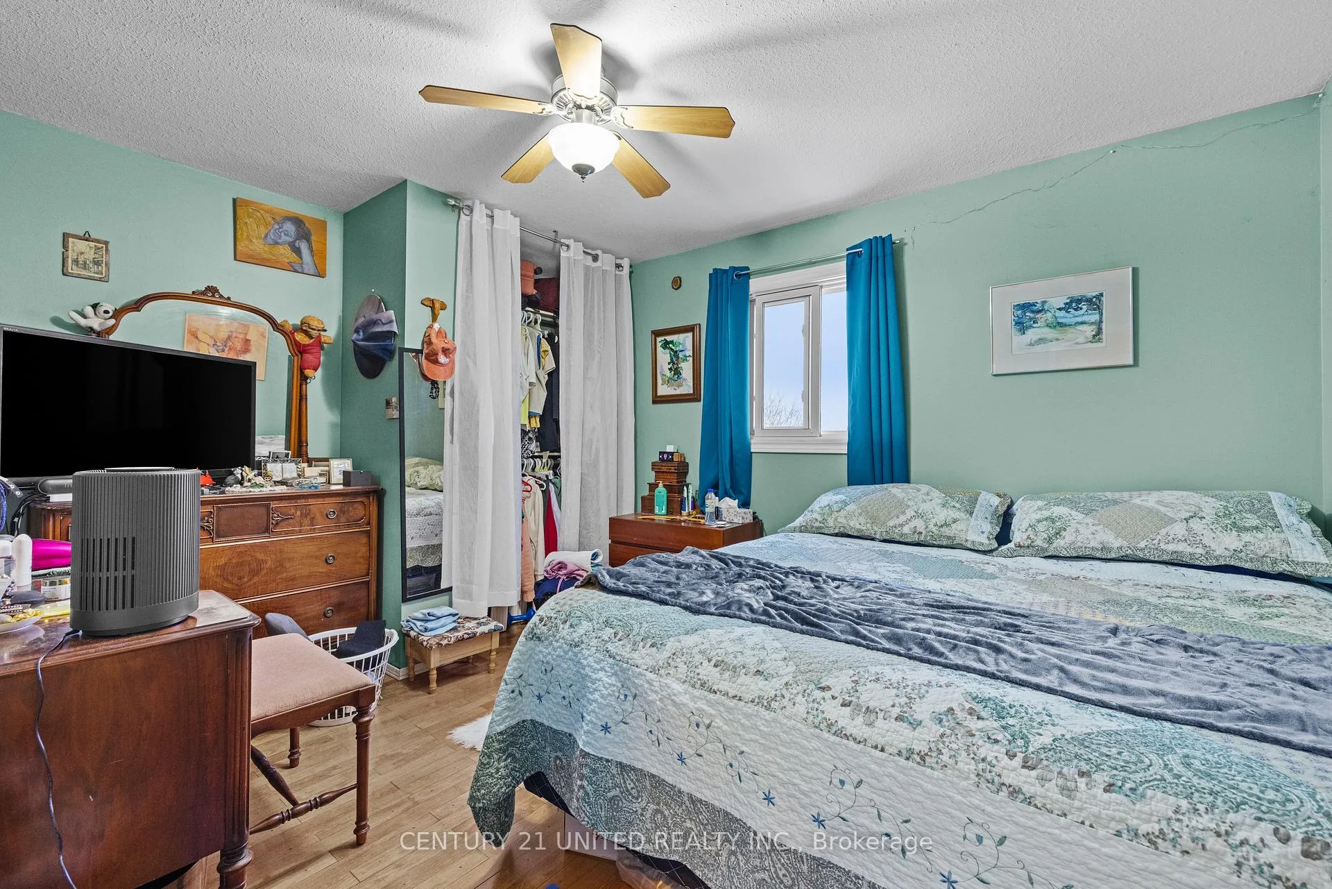 Photo 13 of 117 Towerhill Road, Peterborough, Northcrest Ward 5 — HOMEH