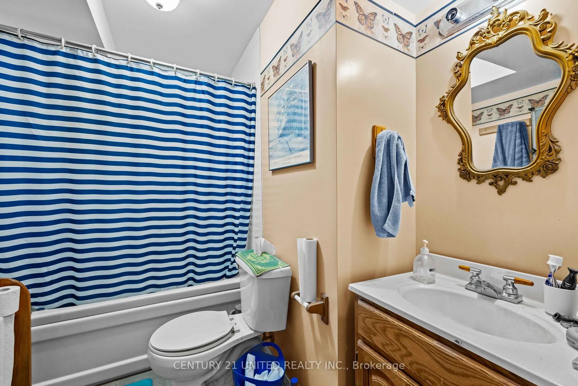 Photo 20 of 117 Towerhill Road, Peterborough, Northcrest Ward 5 — HOMEH