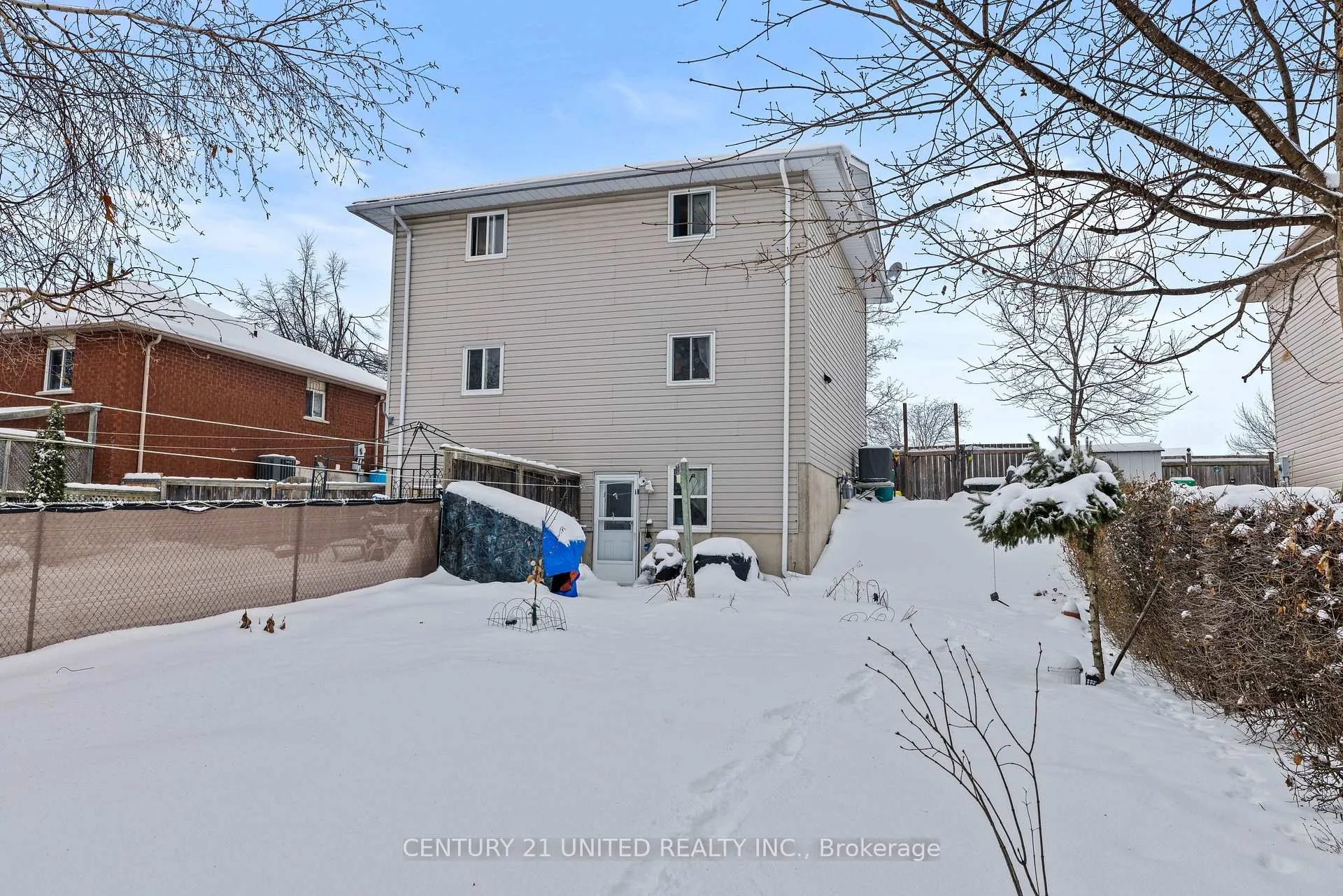 Photo 23 of 117 Towerhill Road, Peterborough, Northcrest Ward 5 — HOMEH