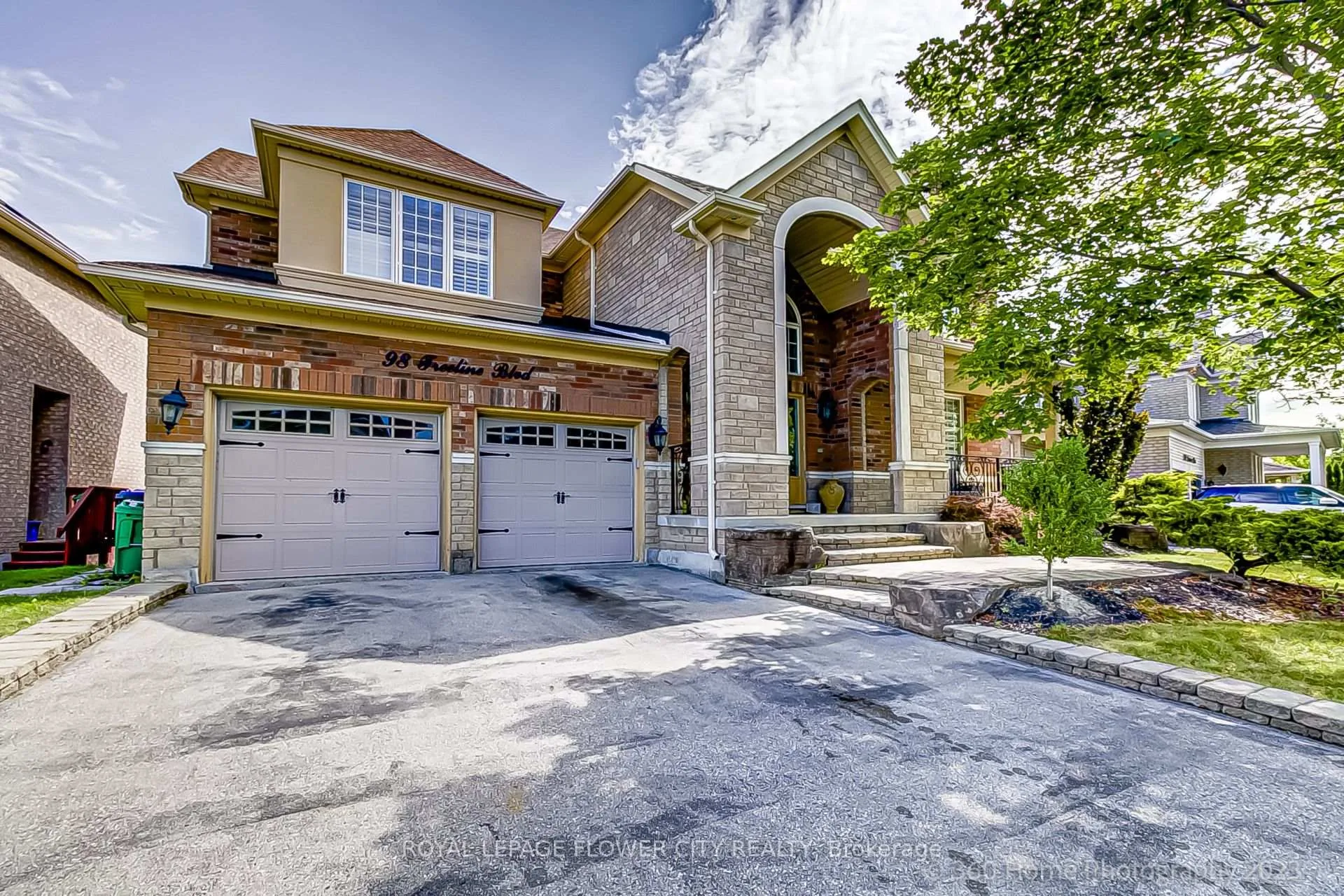 Front of 98 Treeline Boulevard