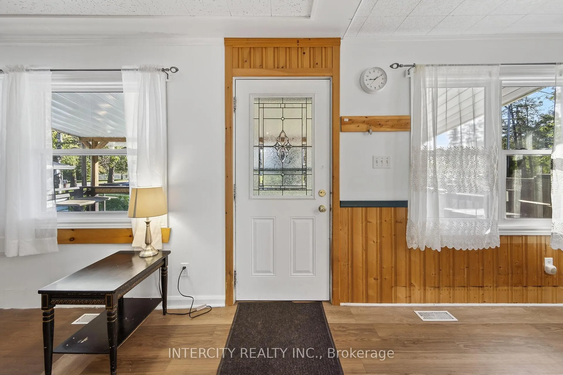 Photo 6 of 2152 25 Side Road, Innisfil, Alcona — HOMEH