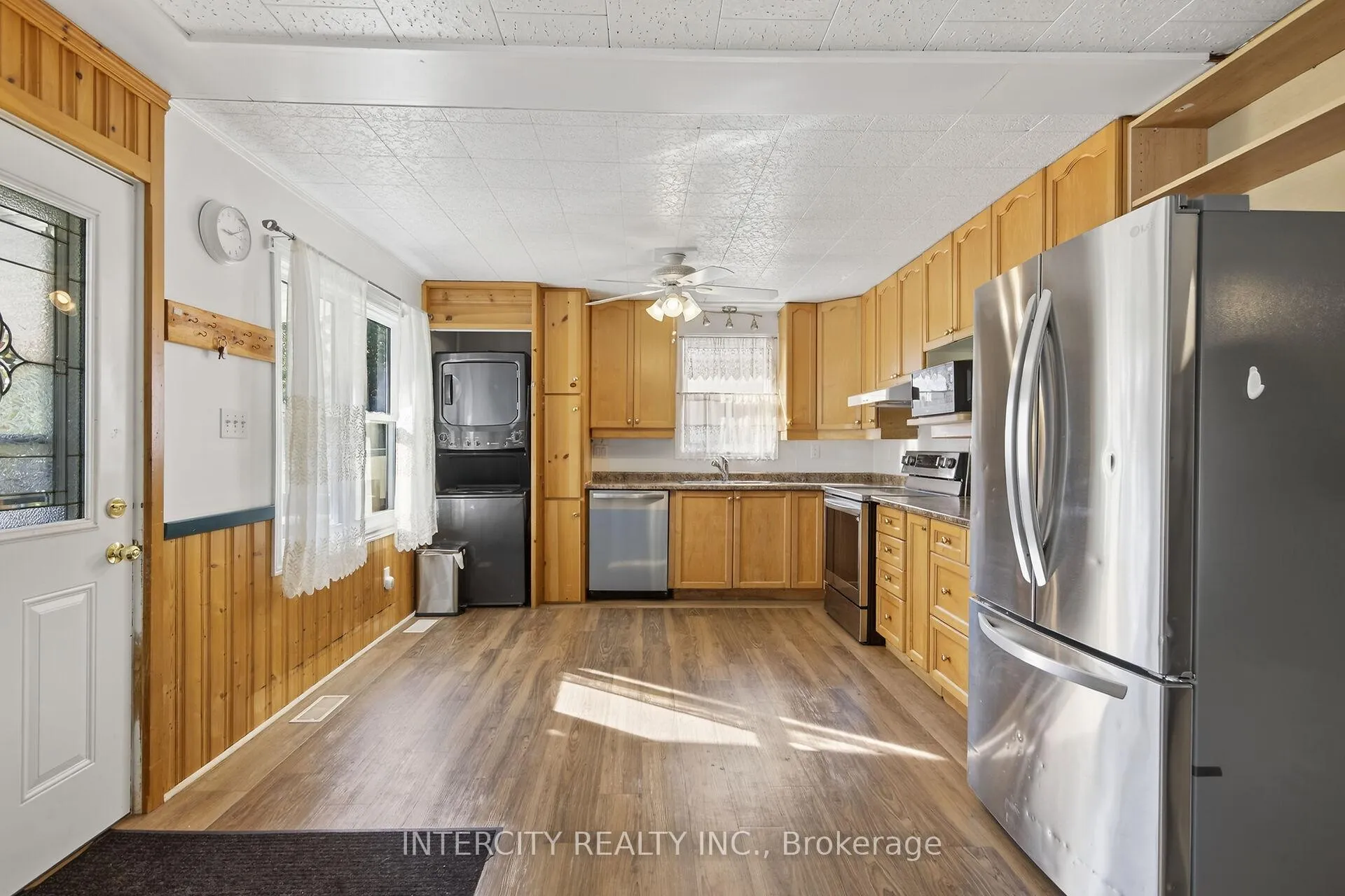 Photo 7 of 2152 25 Side Road, Innisfil, Alcona — HOMEH