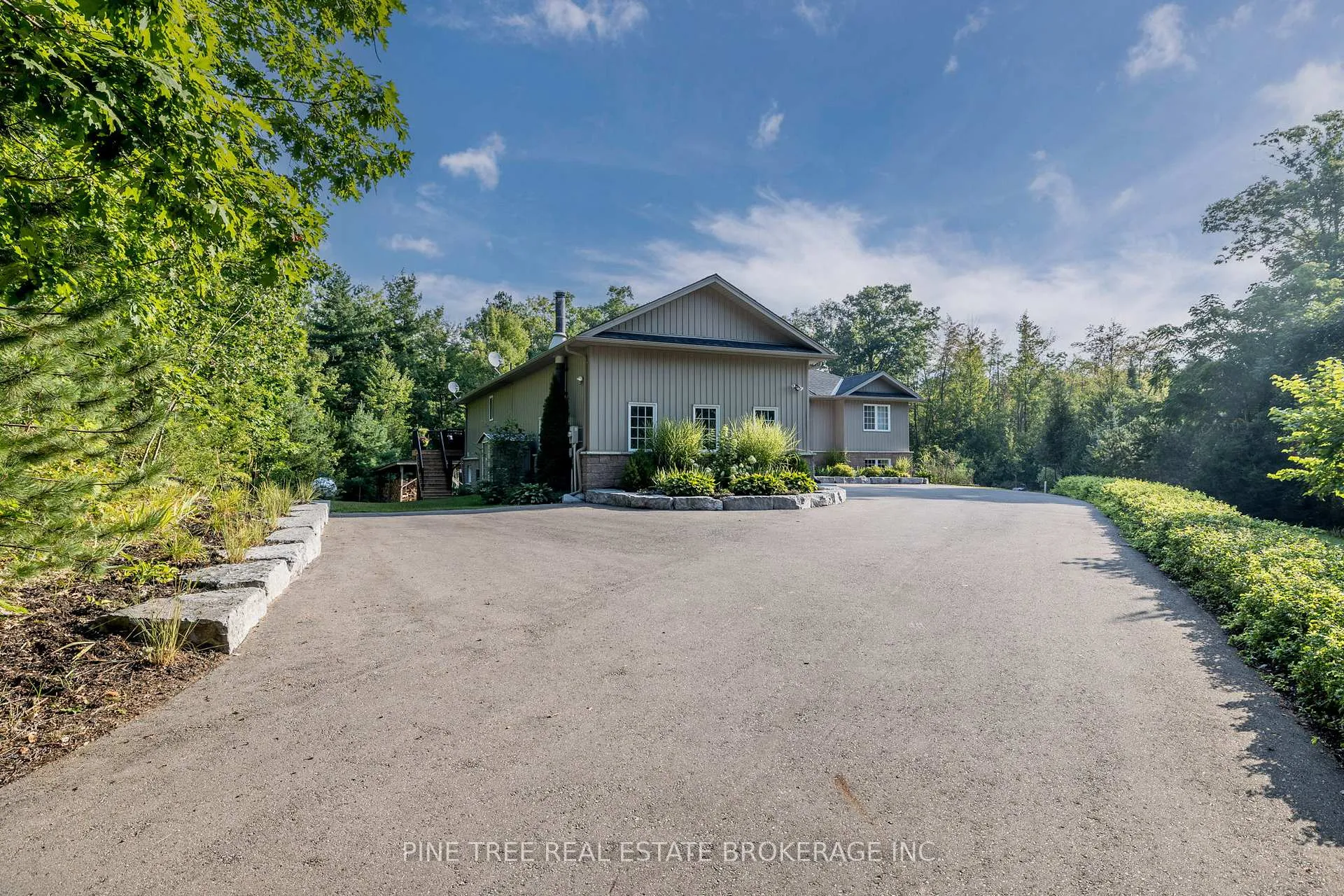 Photo 5 of 6975 Ortona Road, Essa, Rural Essa — HOMEH