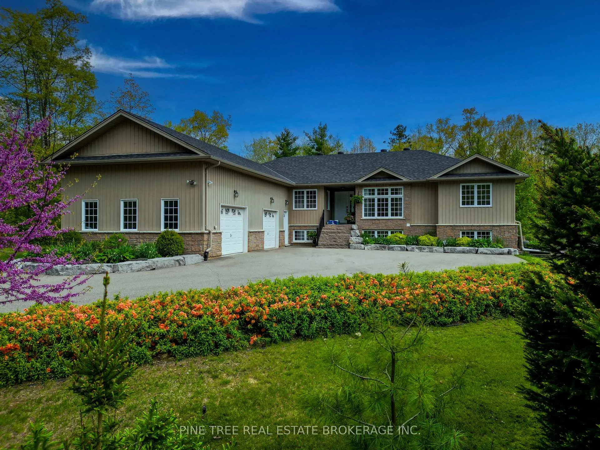 Photo 7 of 6975 Ortona Road, Essa, Rural Essa — HOMEH