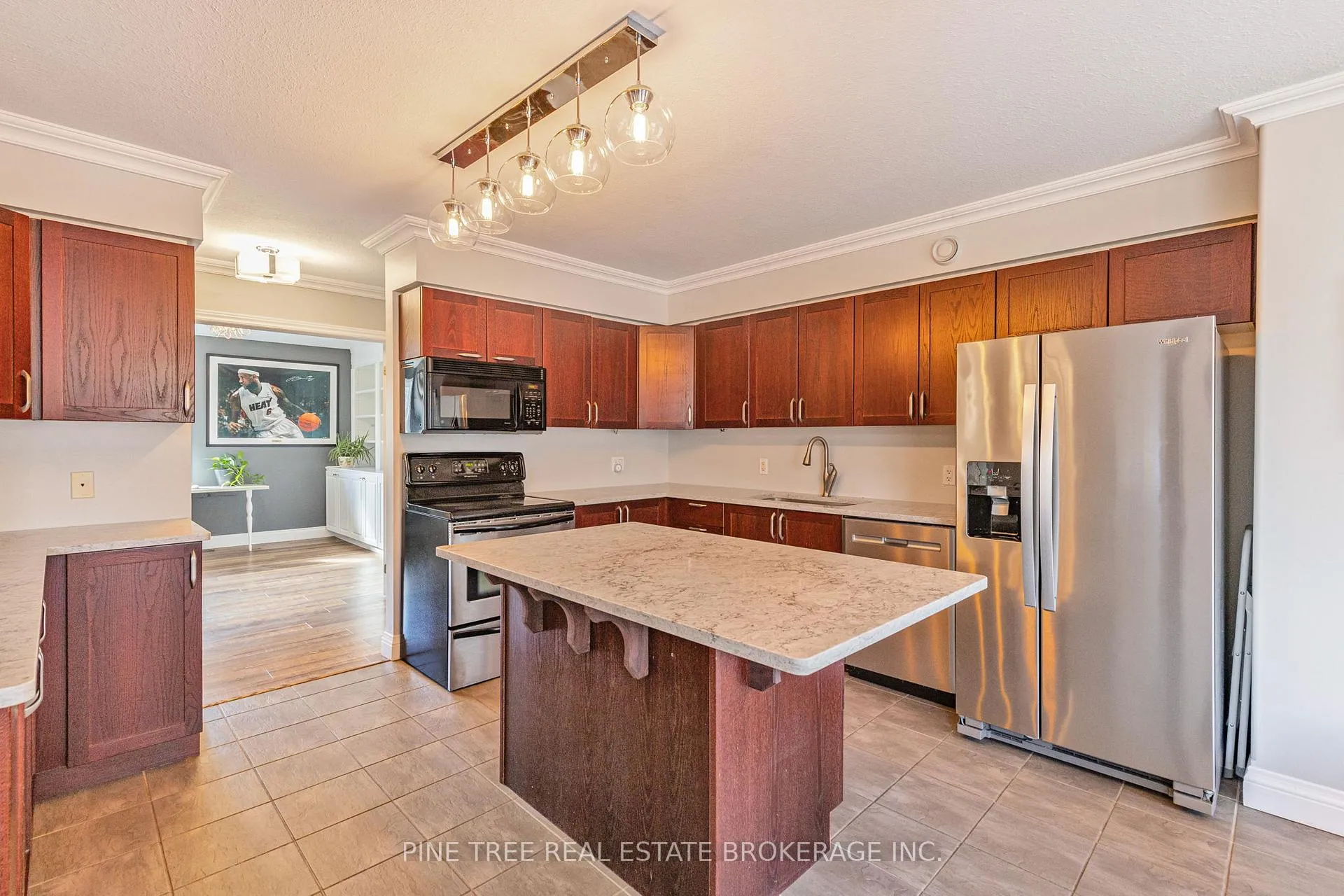 Photo 11 of 6975 Ortona Road, Essa, Rural Essa — HOMEH