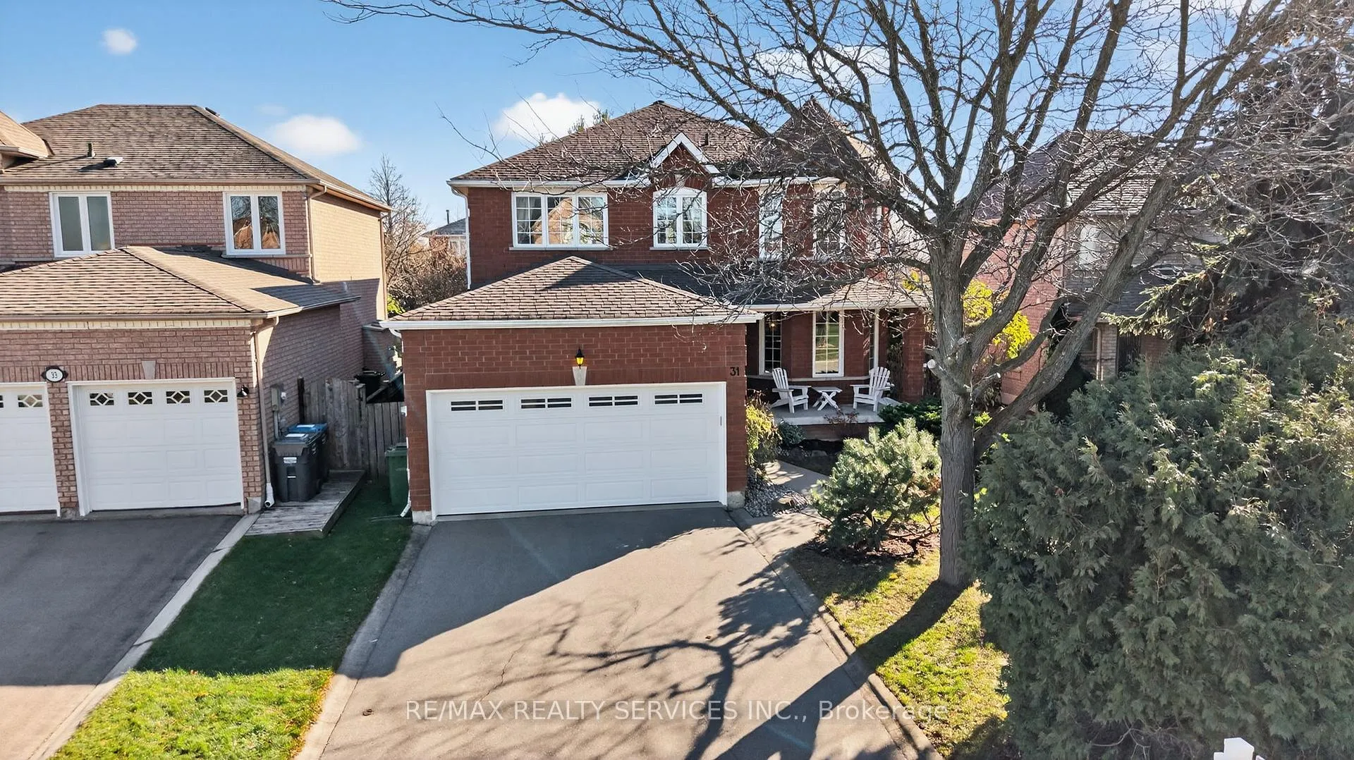 Photo 3 of 31 Gardenia Way, Caledon, Rural Caledon — HOMEH