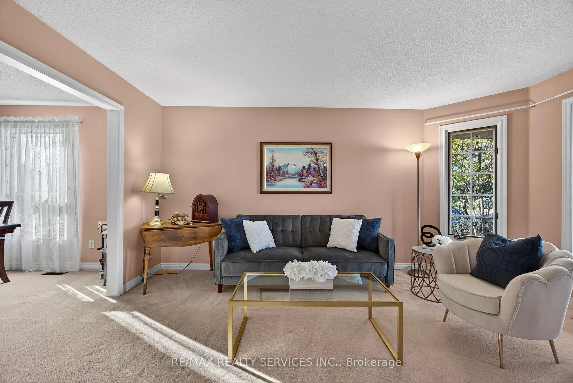 Photo 7 of 31 Gardenia Way, Caledon, Rural Caledon — HOMEH