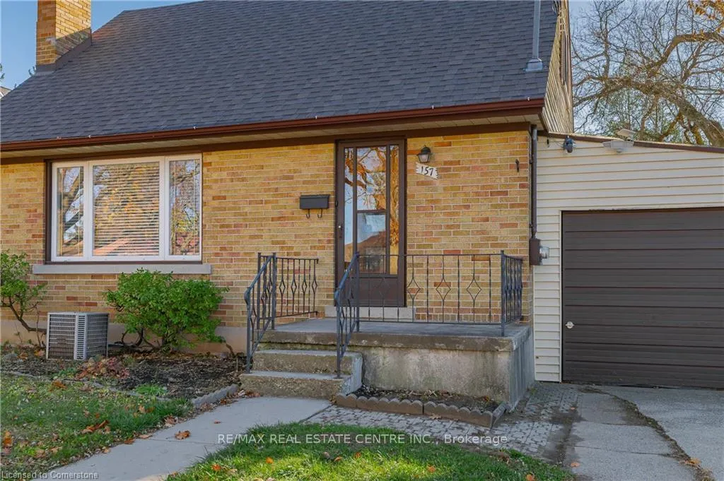 Photo 2 of 157 Adelaide Street, Kitchener — HOMEH