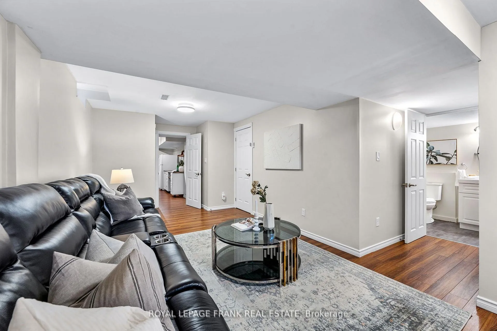 Photo 34 of 130 Worden Drive, Clarington, Courtice — HOMEH