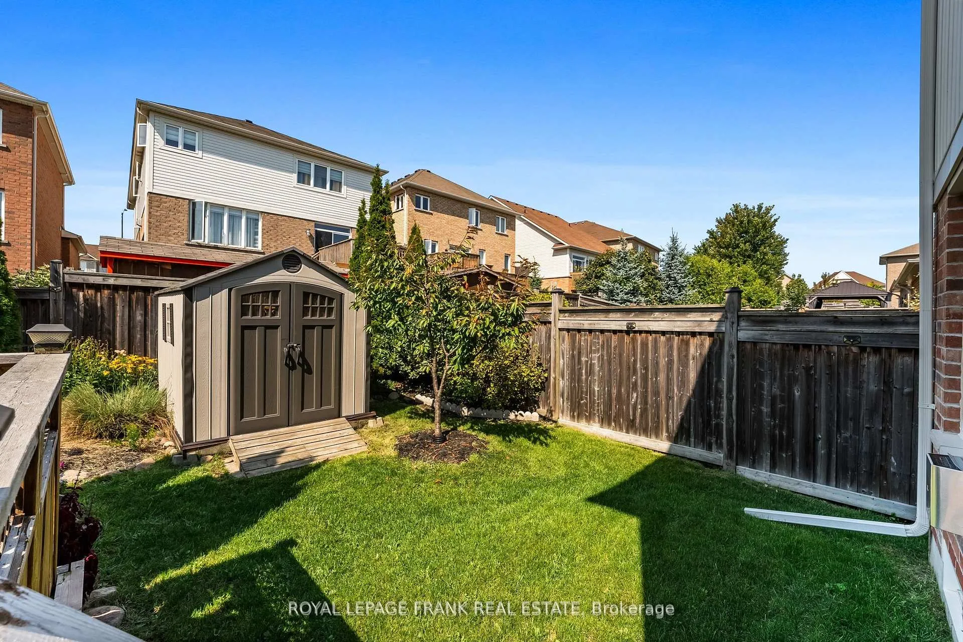 Photo 38 of 130 Worden Drive, Clarington, Courtice — HOMEH