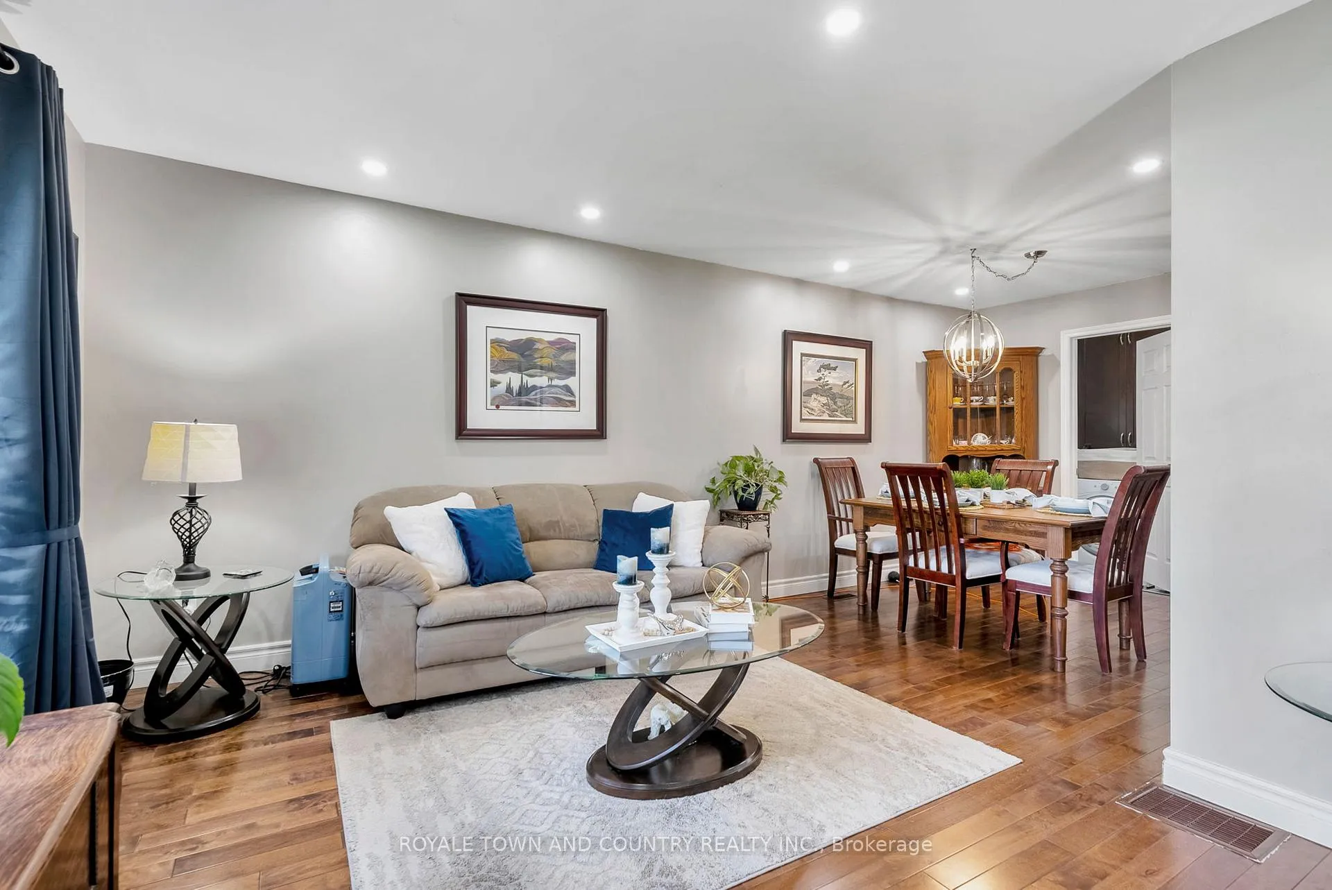 Photo 8 of 7 Donelda Court, Scugog, Blackstock — HOMEH