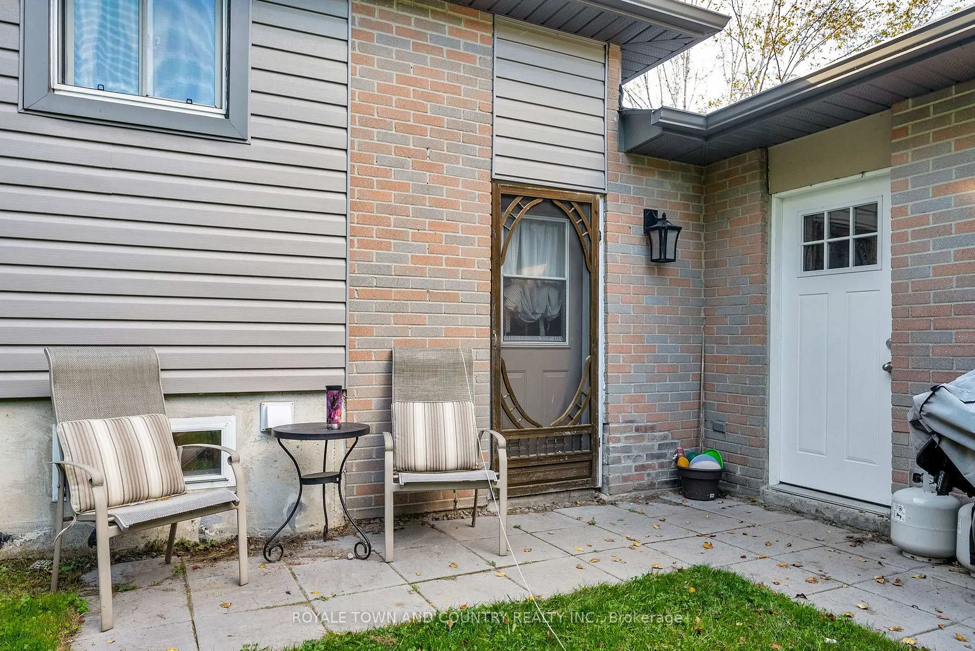 Photo 32 of 7 Donelda Court, Scugog, Blackstock — HOMEH