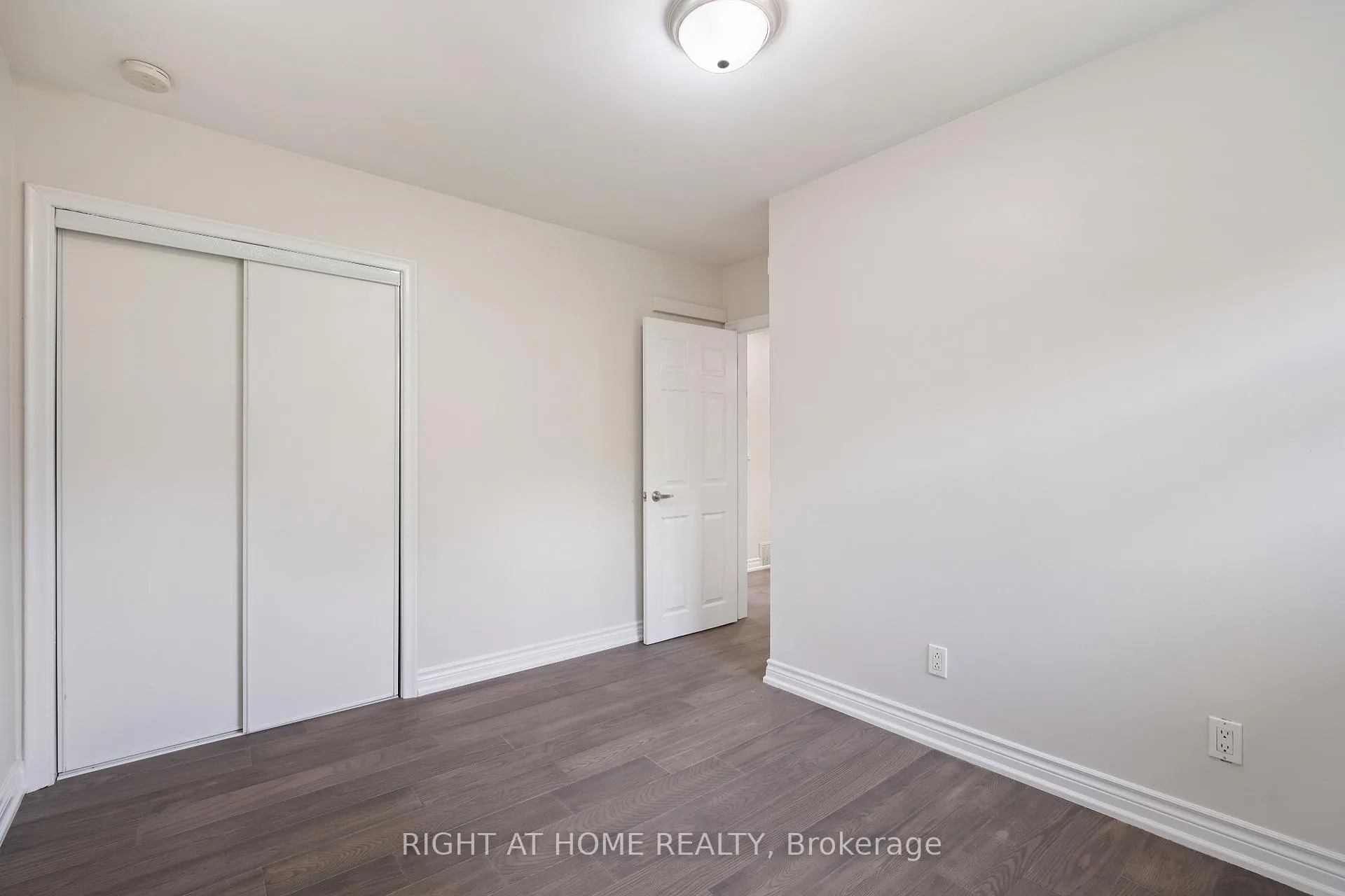 Photo 13 of 1419 Nash Road, Clarington, Courtice — HOMEH