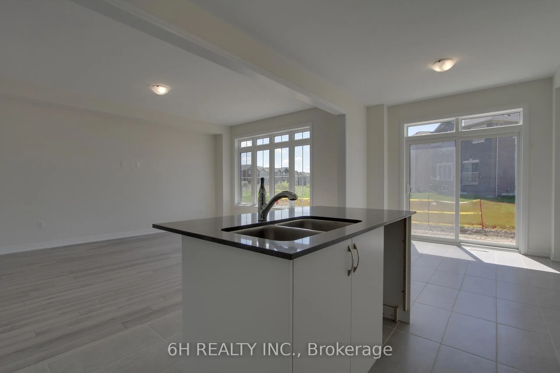 Photo 15 of 2602 Hibiscus Drive, Pickering, Rural Pickering — HOMEH