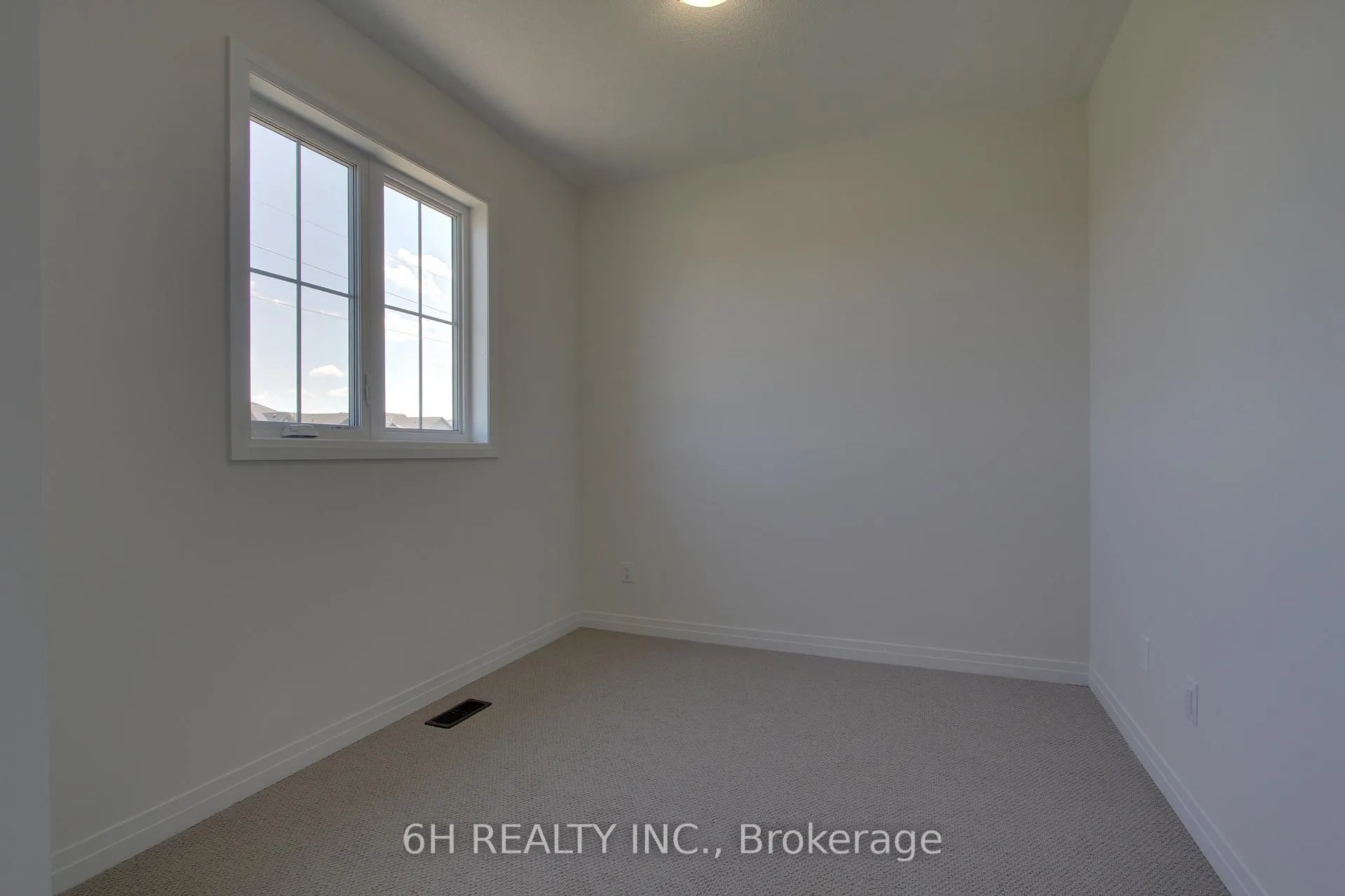Photo 32 of 2602 Hibiscus Drive, Pickering, Rural Pickering — HOMEH