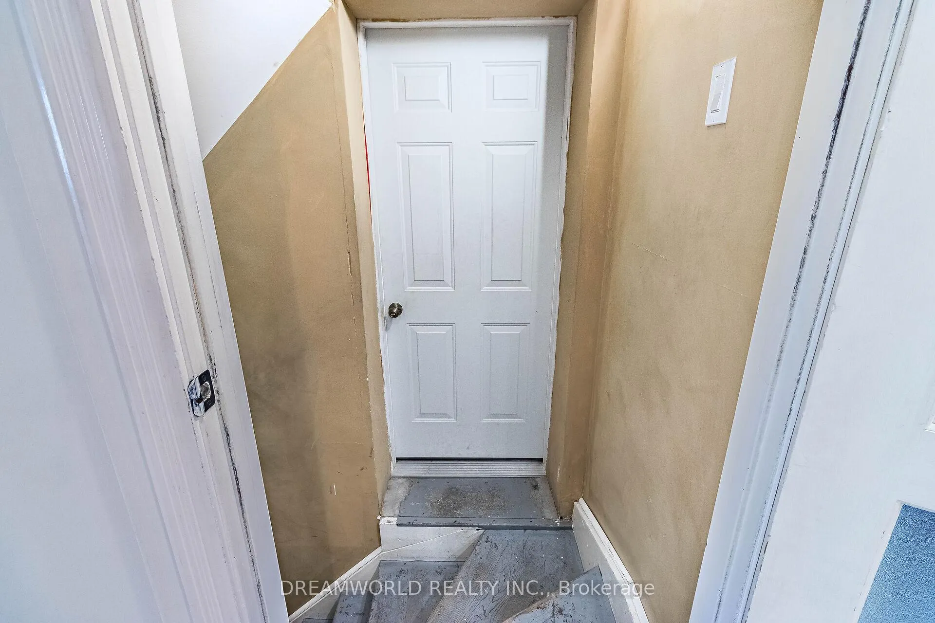 Photo 26 of 21 Irish Moss Court, Vaughan, East Woodbridge — HOMEH