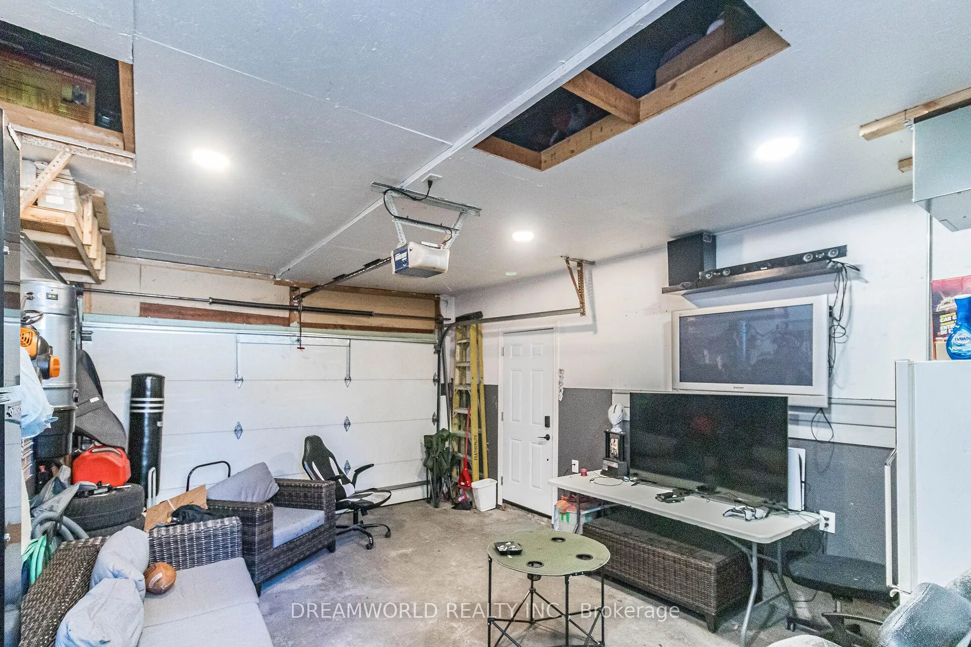 Photo 31 of 21 Irish Moss Court, Vaughan, East Woodbridge — HOMEH