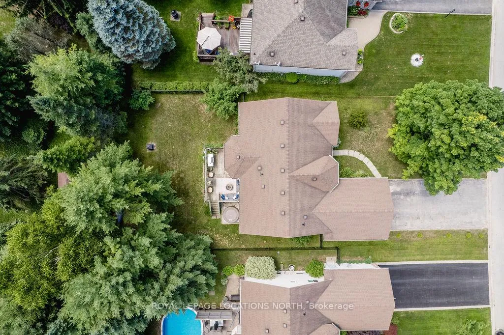 Photo 37 of 84 Silver Birch Avenue, Wasaga Beach — HOMEH