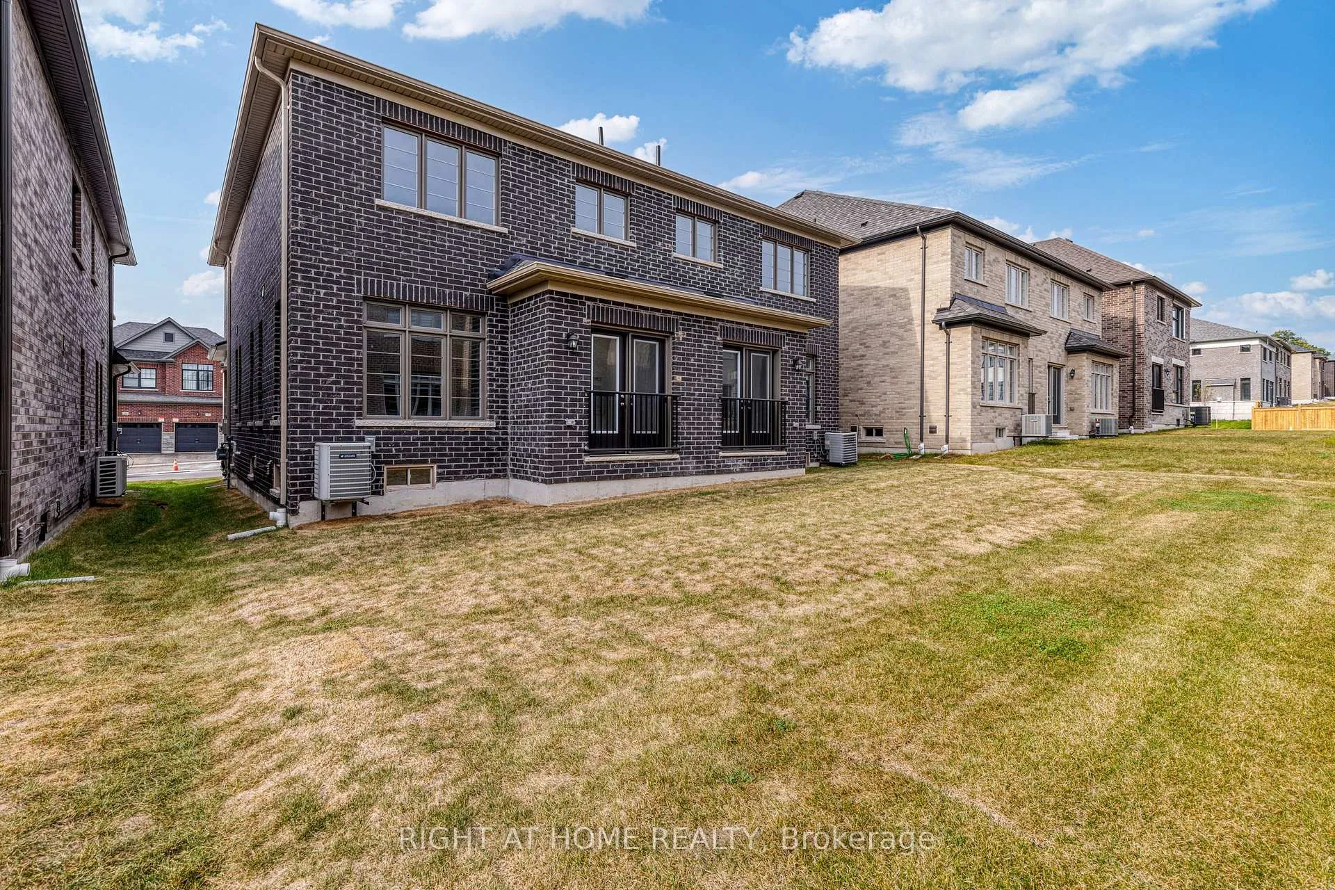 Photo 39 of 17 Daffodil Road, Springwater, Midhurst — HOMEH