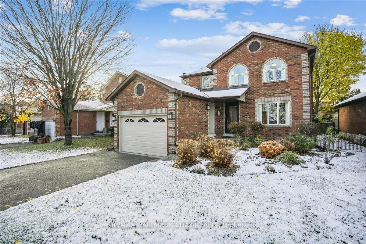 Photo 2 of 69 Irwin Drive, Barrie, Northwest — HOMEH