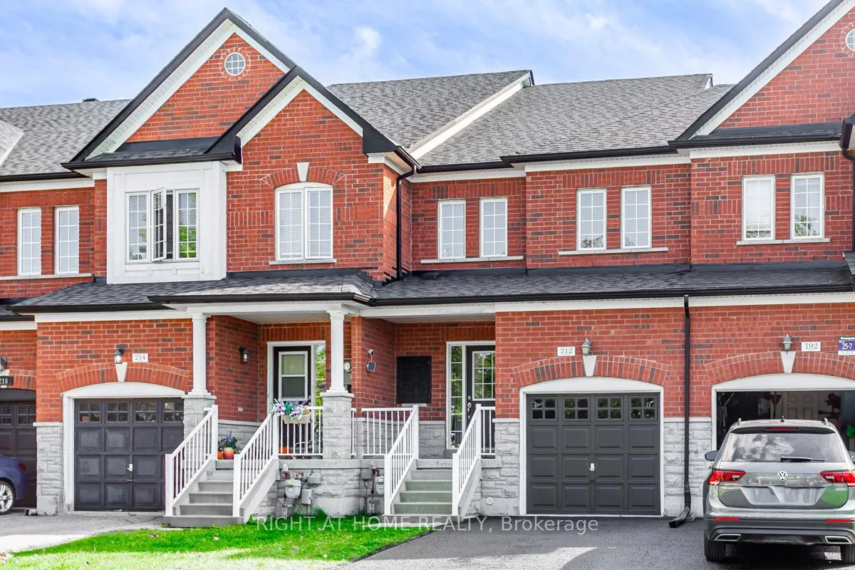 Photo 1 of 212 Zokol Drive, Aurora, Bayview Northeast — HOMEH