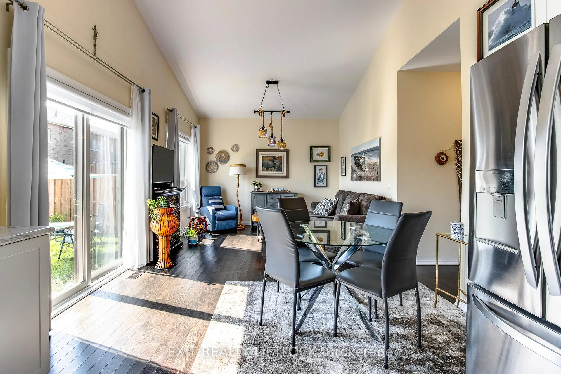 Photo 5 of 8 Beausoleil Drive, Penetanguishene — HOMEH