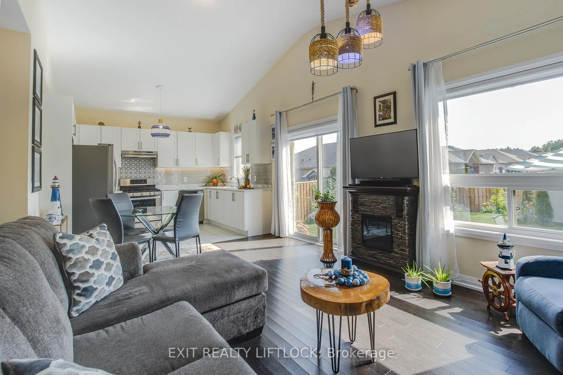 Photo 12 of 8 Beausoleil Drive, Penetanguishene — HOMEH