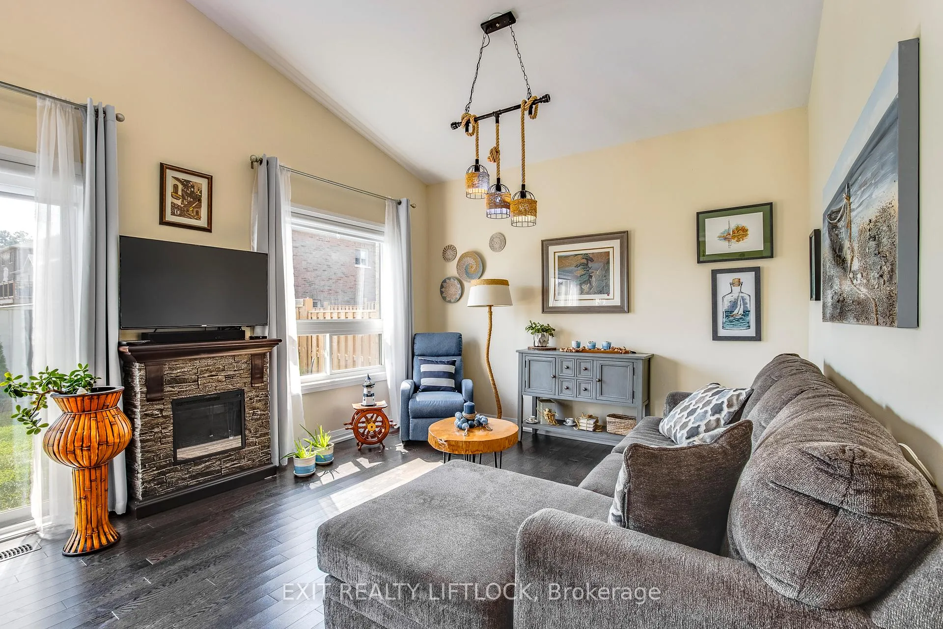 Photo 13 of 8 Beausoleil Drive, Penetanguishene — HOMEH