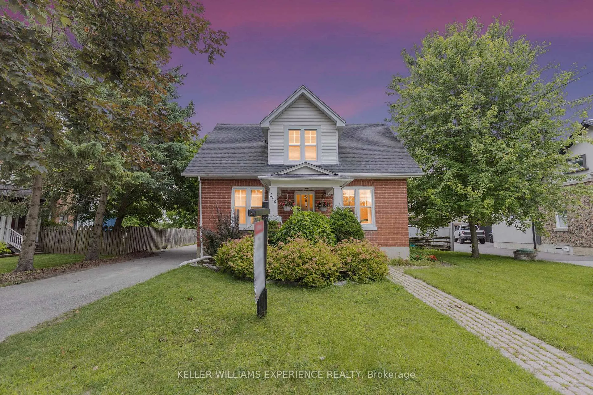 Front of 268 Barrie Street