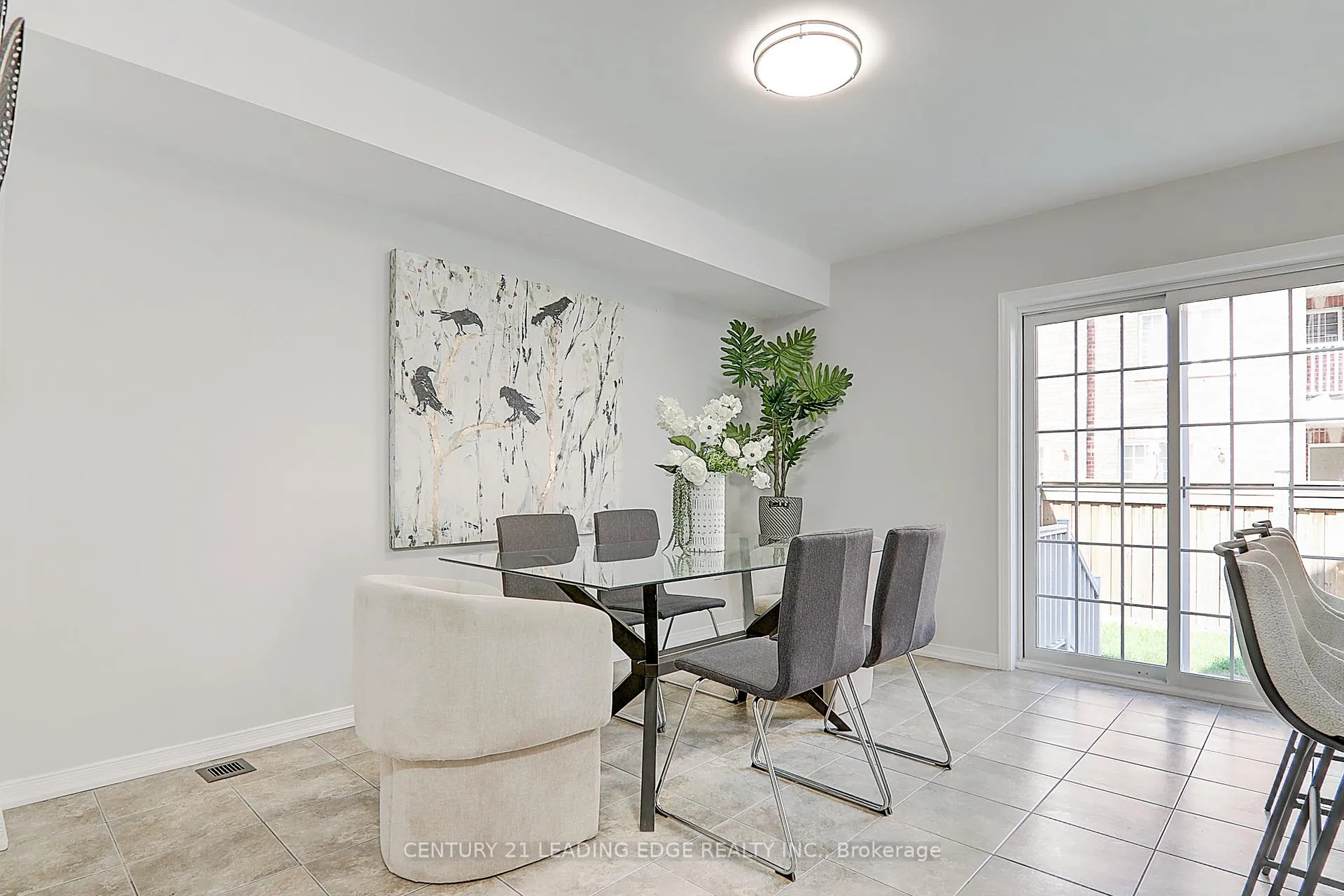 Photo 10 of 73 Eastern Skies Way, Markham, Wismer — HOMEH