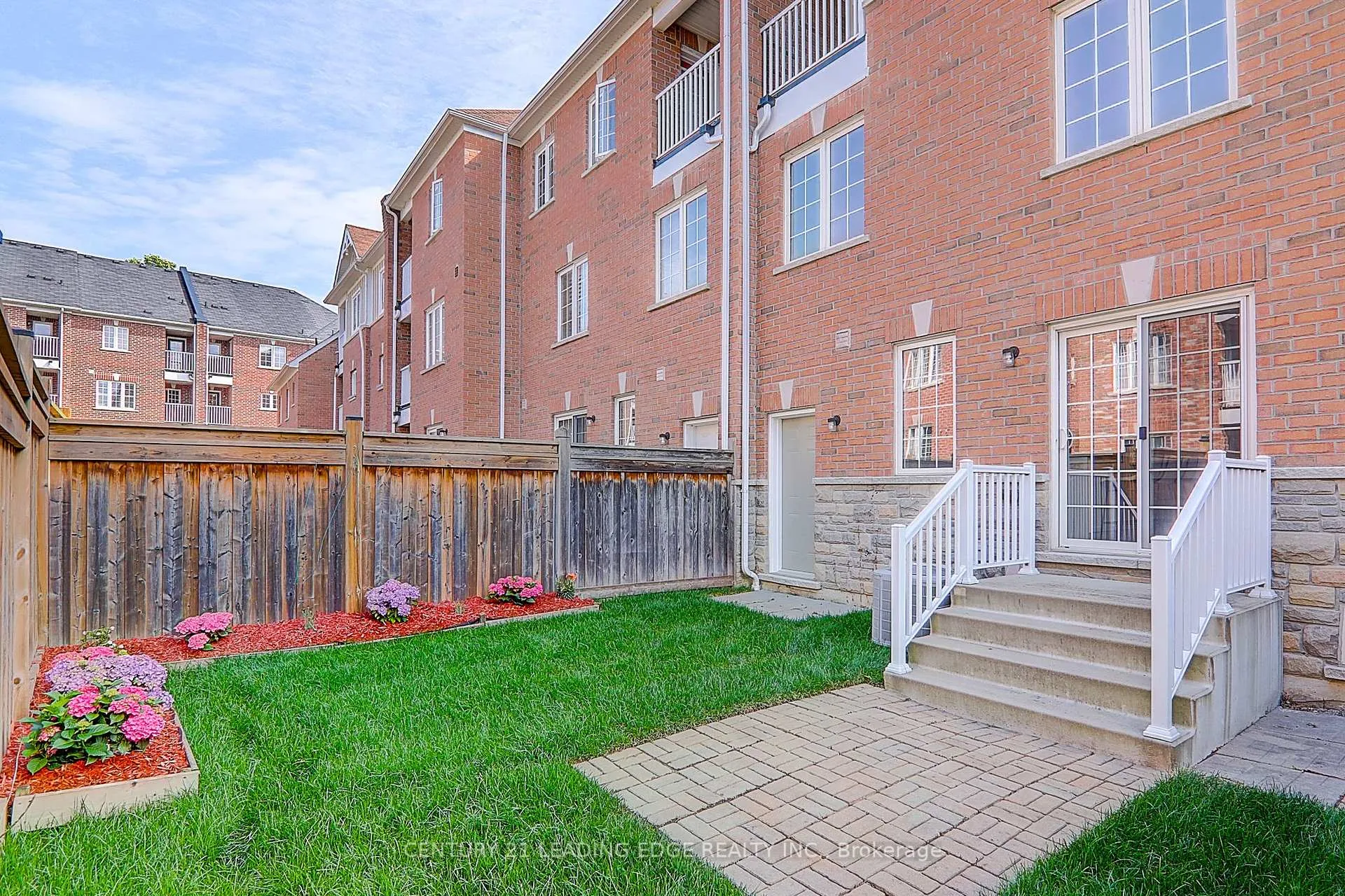 Photo 38 of 73 Eastern Skies Way, Markham, Wismer — HOMEH