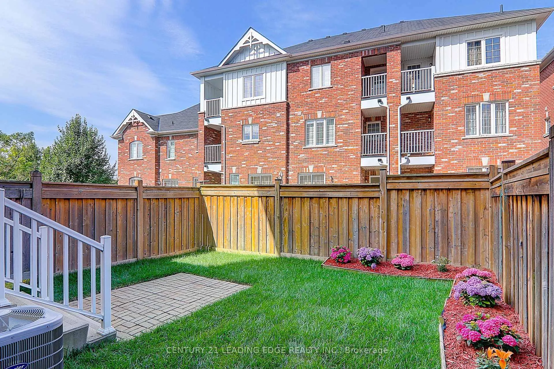 Photo 39 of 73 Eastern Skies Way, Markham, Wismer — HOMEH