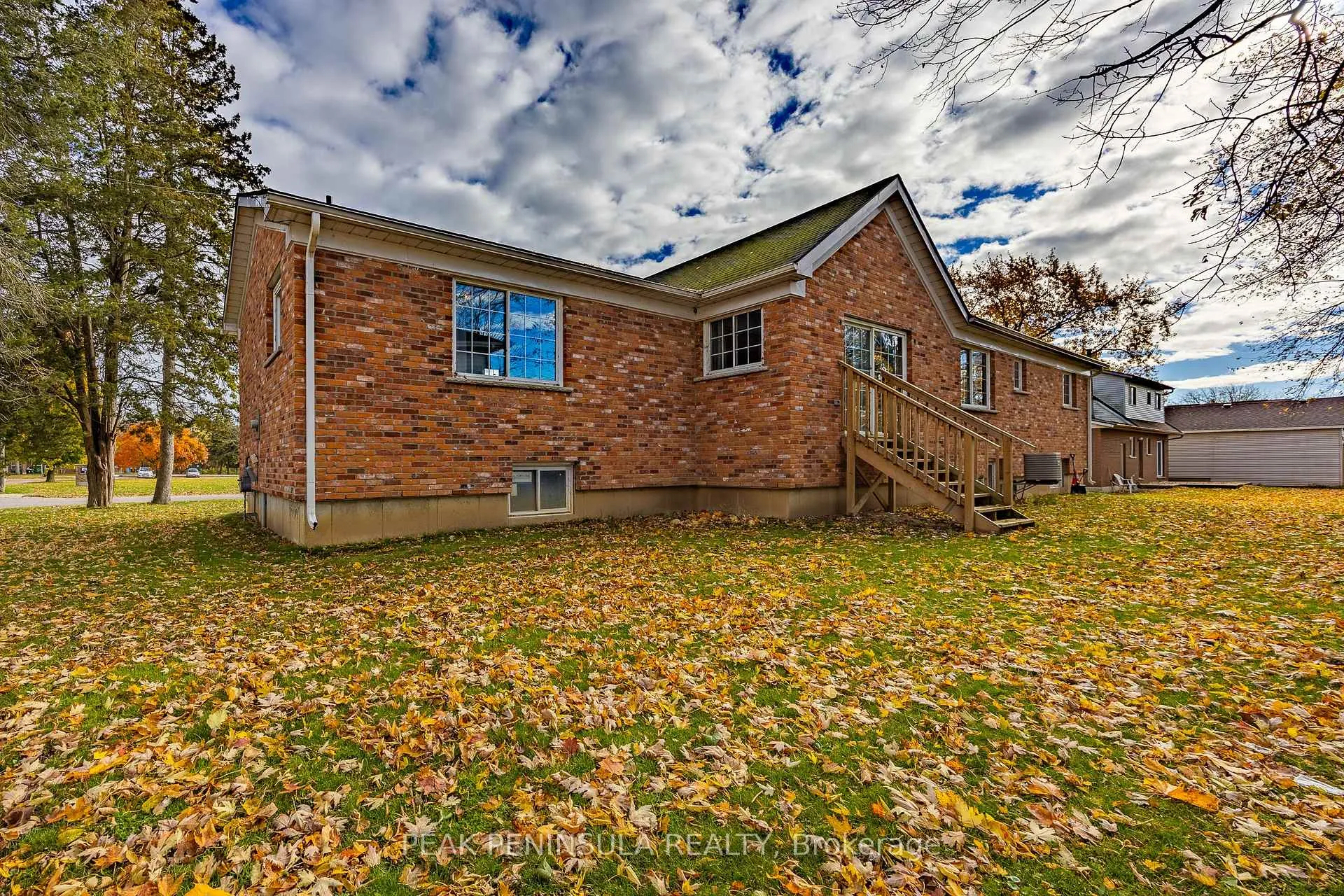 Photo 33 of 16 Chestnut Street, Norfolk, Port Rowan — HOMEH