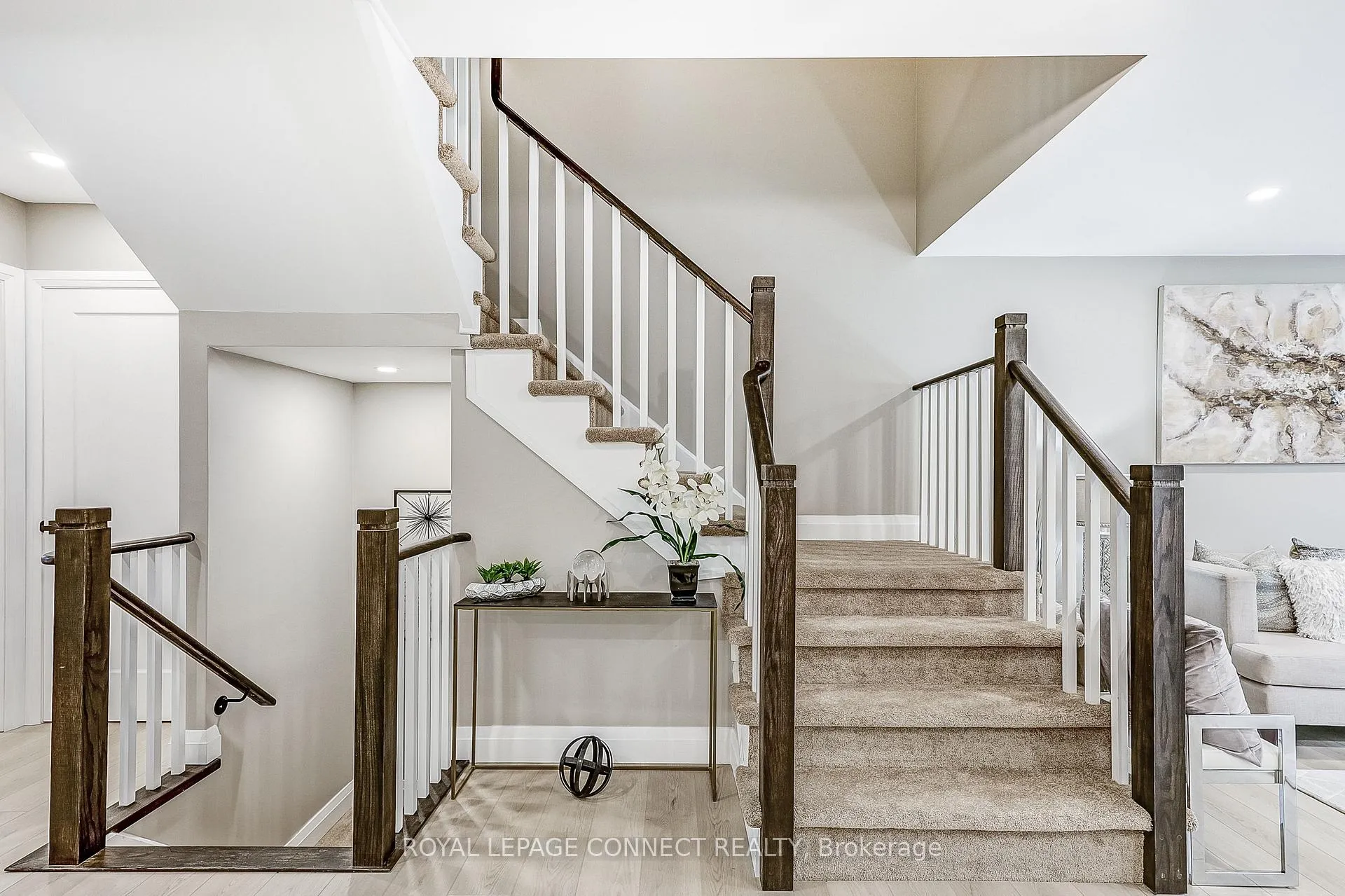Photo 9 of 14 Candlebrook Drive, Whitby, Pringle Creek — HOMEH