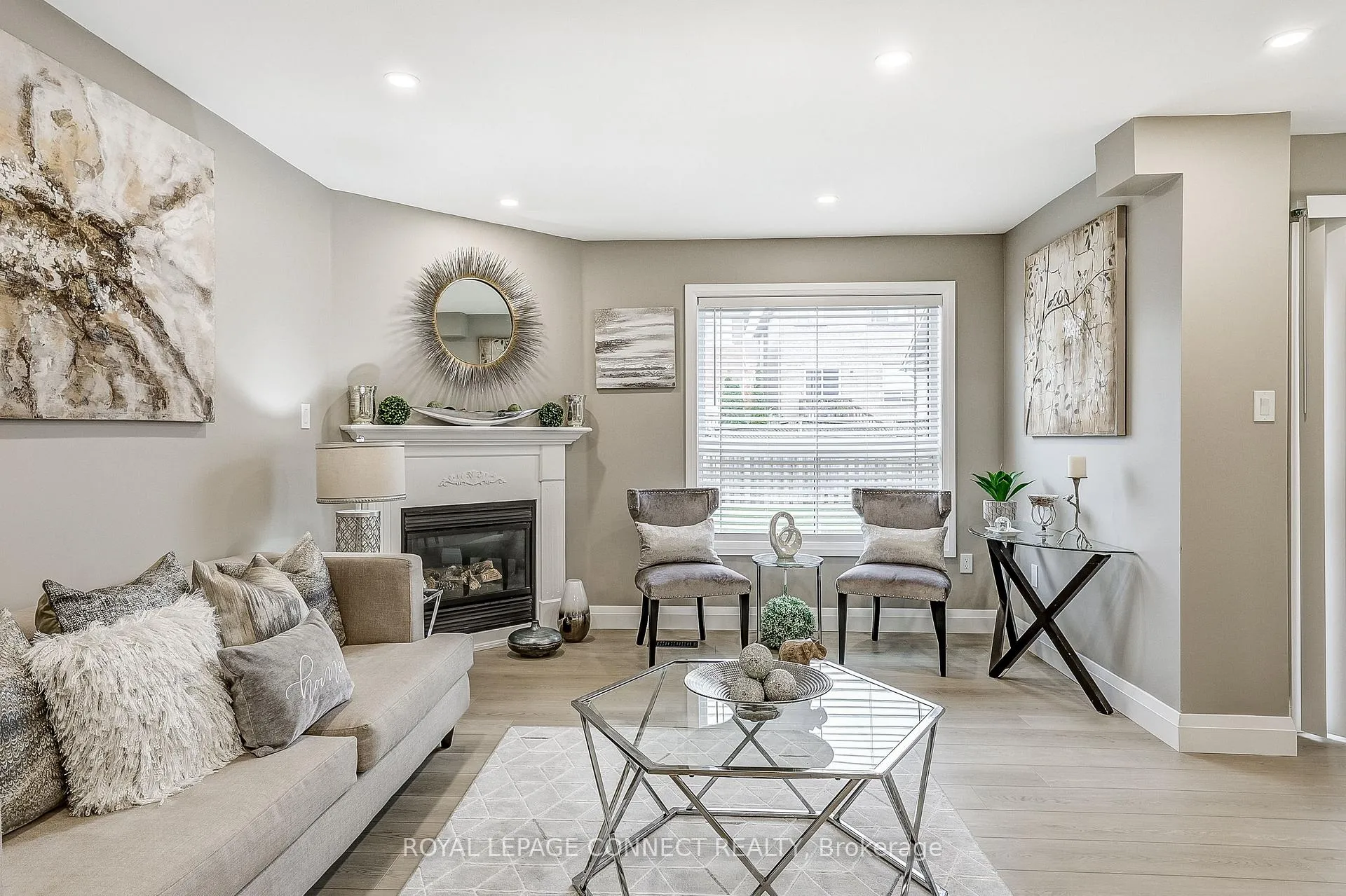 Photo 11 of 14 Candlebrook Drive, Whitby, Pringle Creek — HOMEH