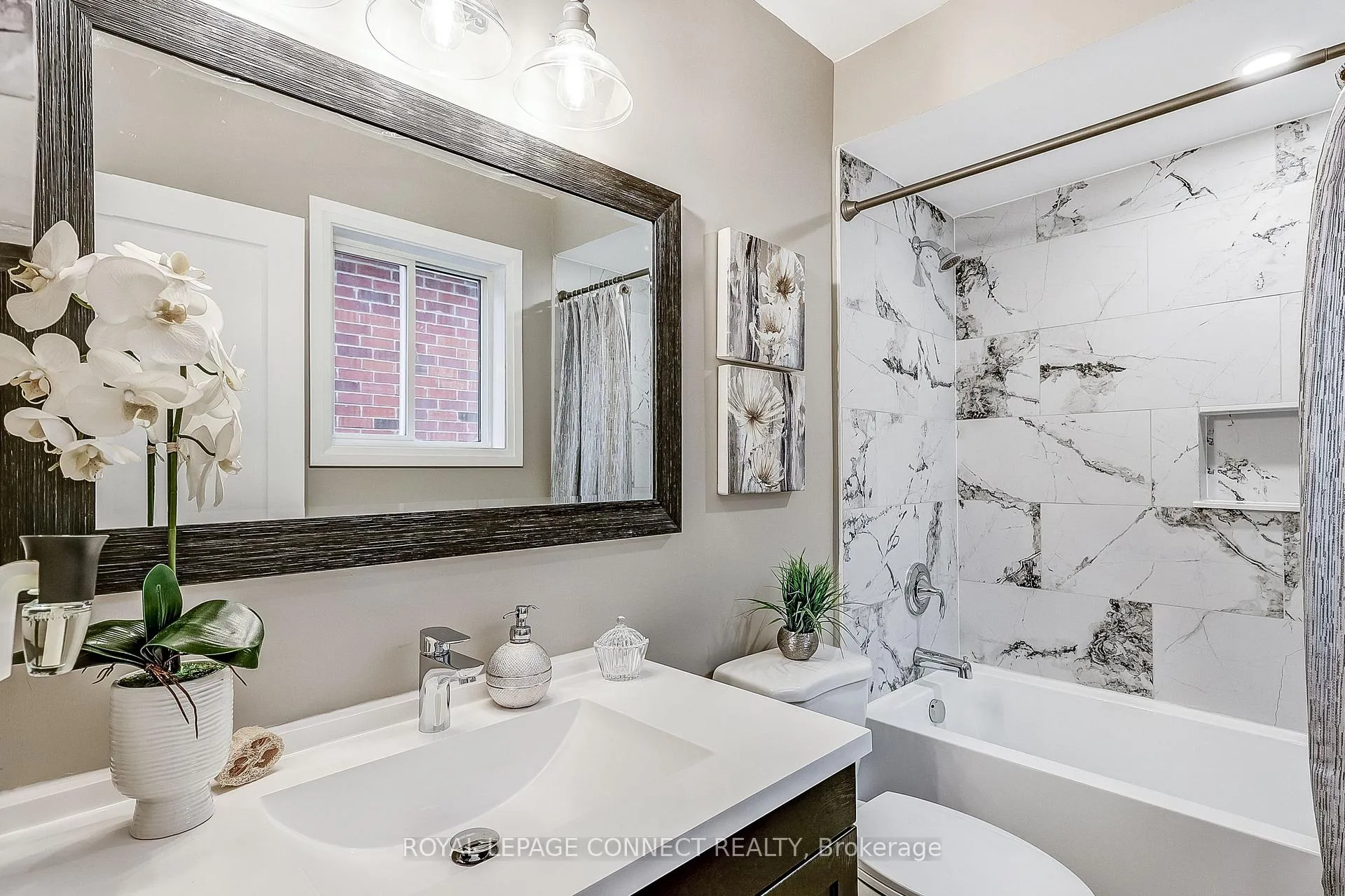 Photo 26 of 14 Candlebrook Drive, Whitby, Pringle Creek — HOMEH