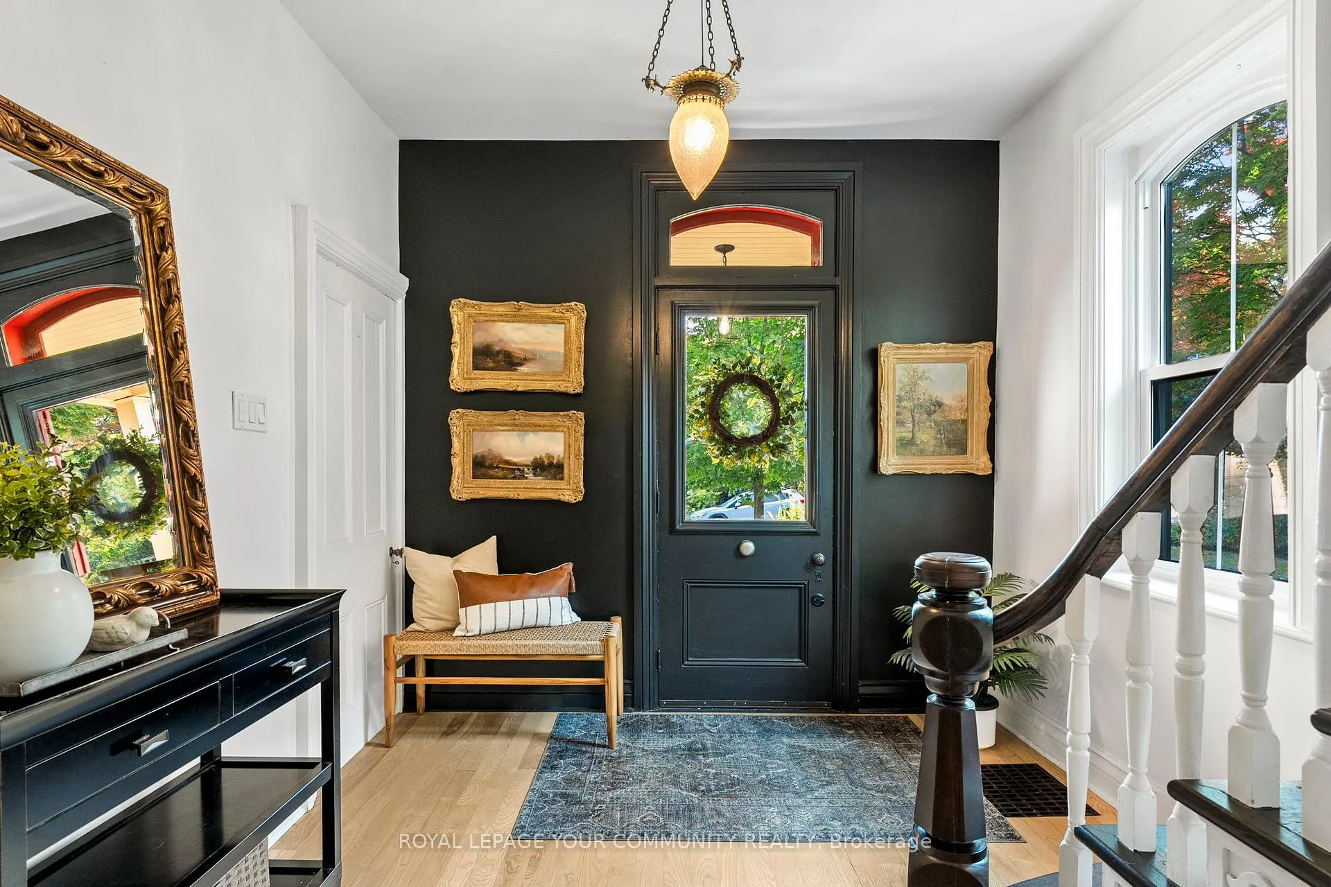 Photo 8 of 169 King Street W, Uxbridge — HOMEH