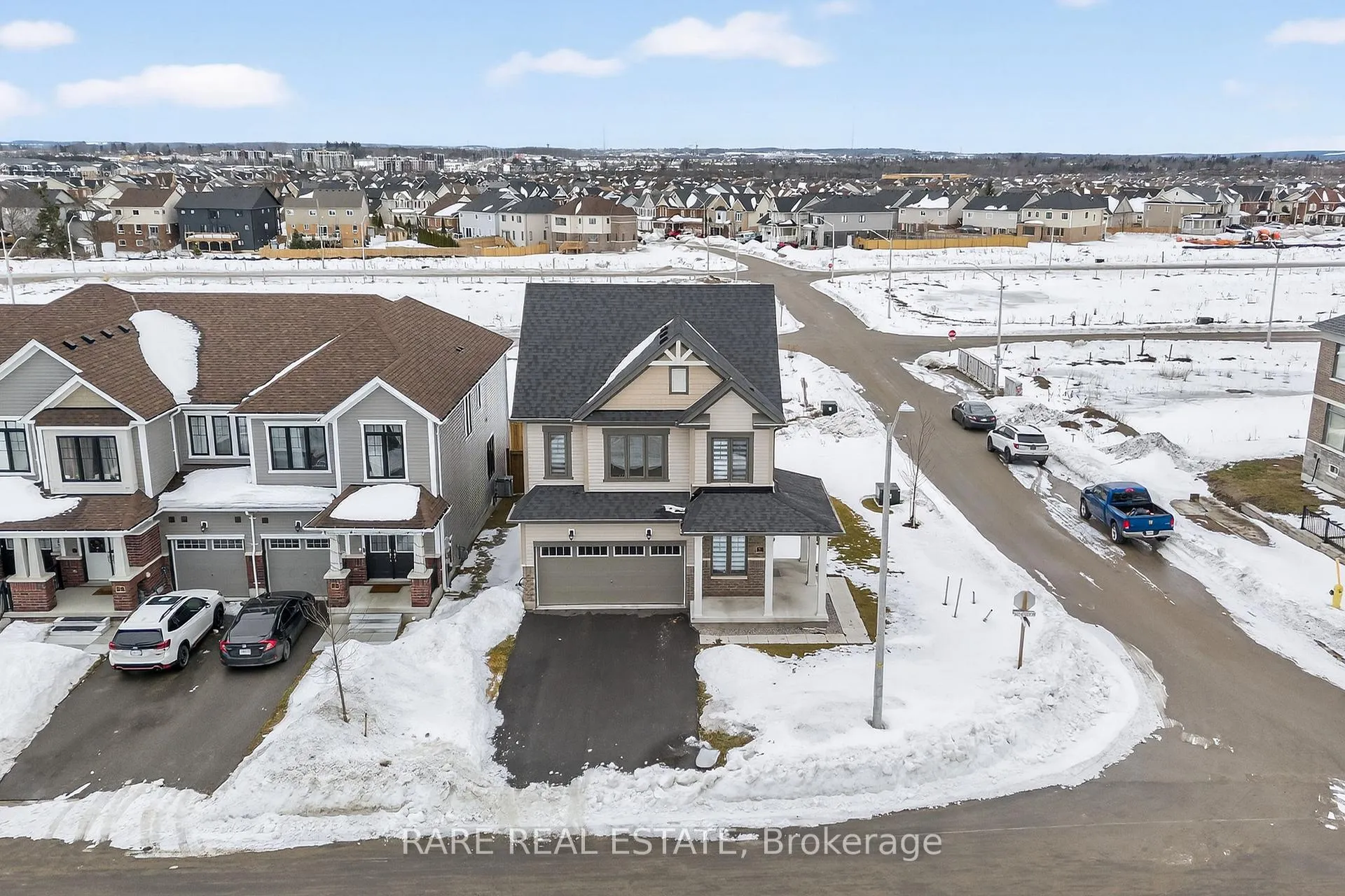 Photo 2 of 25 Rochester Drive, Barrie, Rural Barrie Southeast — HOMEH