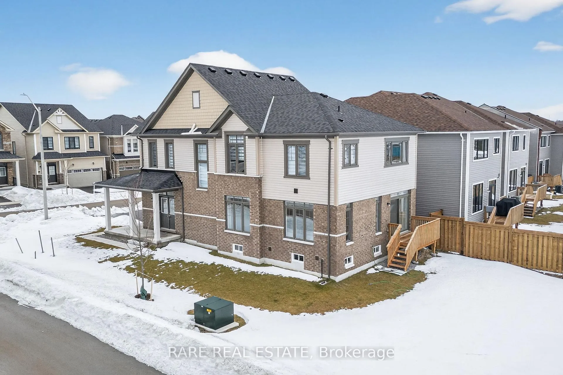 Photo 41 of 25 Rochester Drive, Barrie, Rural Barrie Southeast — HOMEH