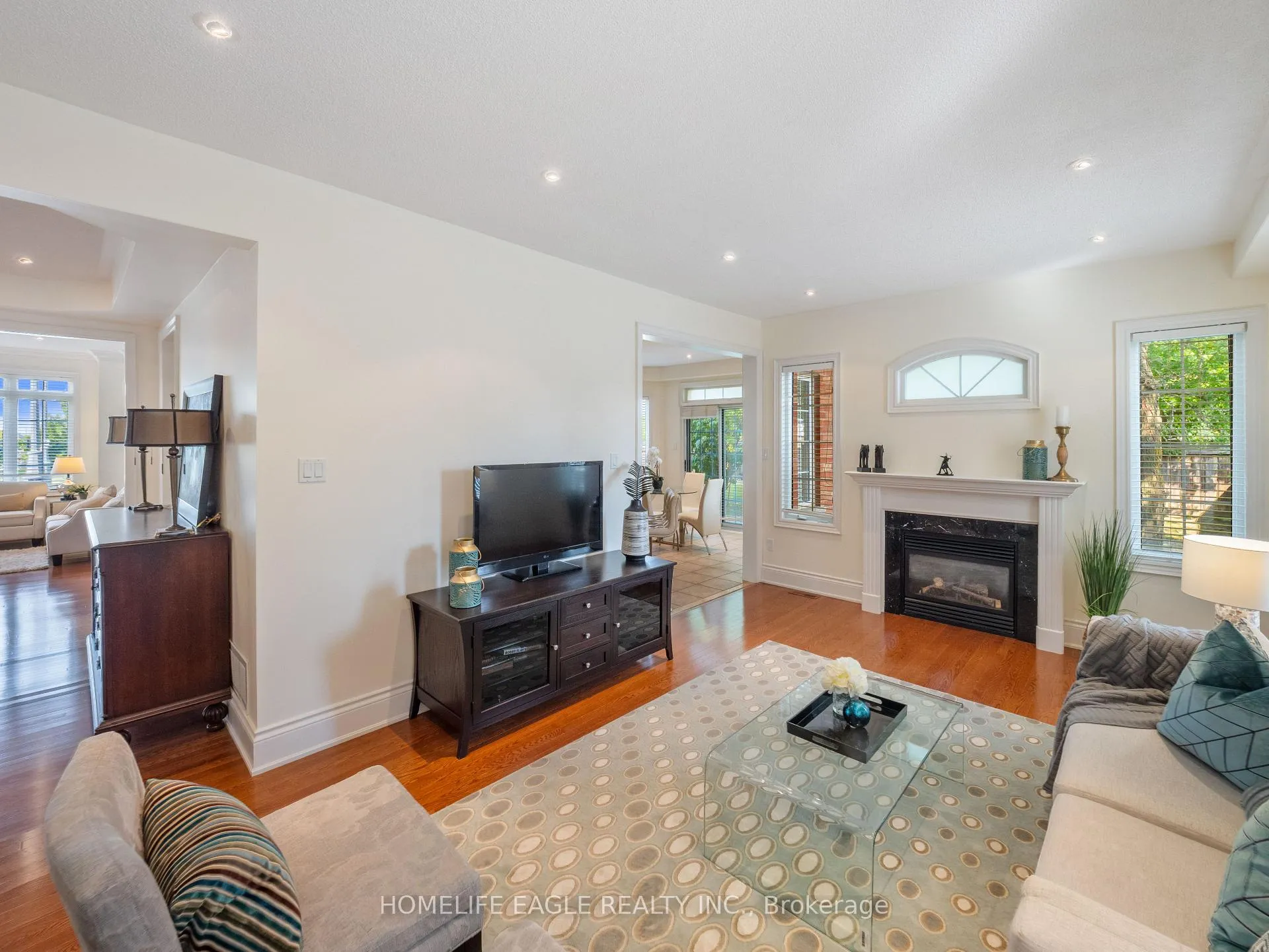 Photo 17 of 47 Hartwell Way, Aurora, Bayview Northeast — HOMEH