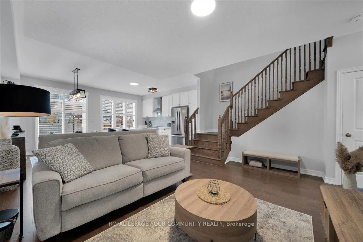 Photo 7 of 3 Clifford Crescent, New Tecumseth, Tottenham — HOMEH