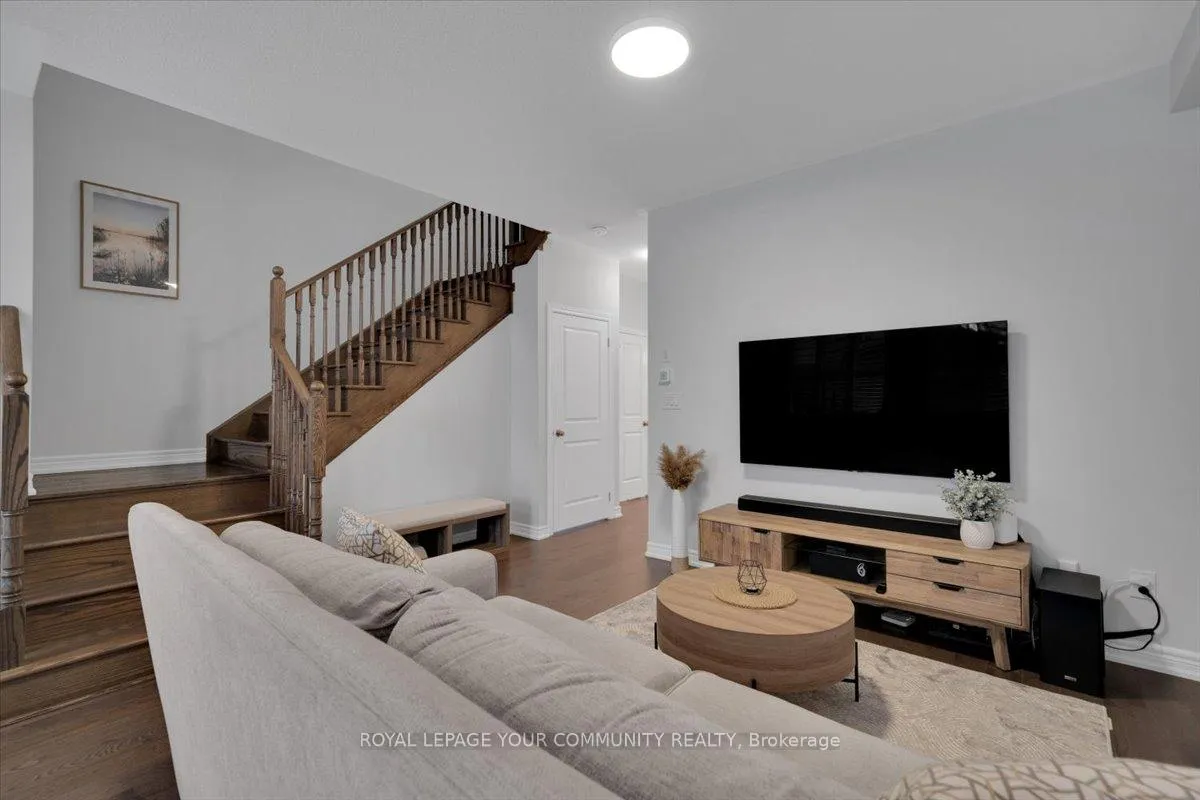 Photo 8 of 3 Clifford Crescent, New Tecumseth, Tottenham — HOMEH