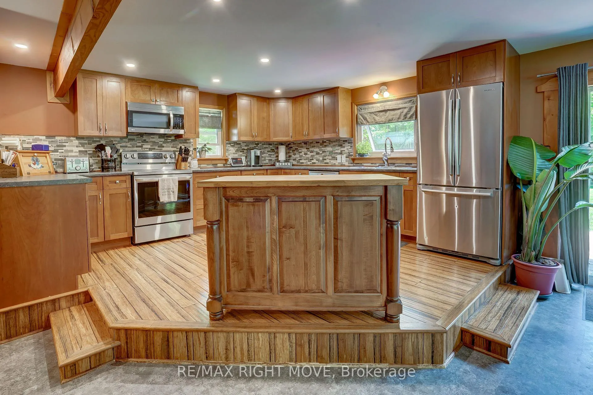 Photo 4 of 4410 Canal Road, Severn, Rural Severn — HOMEH