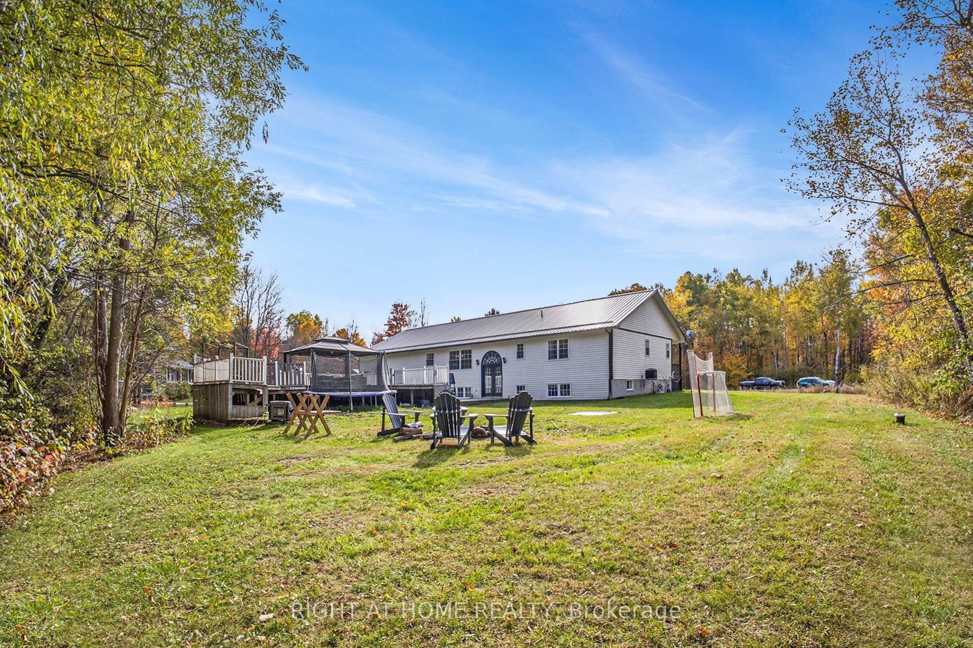 Photo 10 of 2849 Blanchfield Road, Ottawa, Osgoode Twp South of Reg Rd 6 — HOMEH
