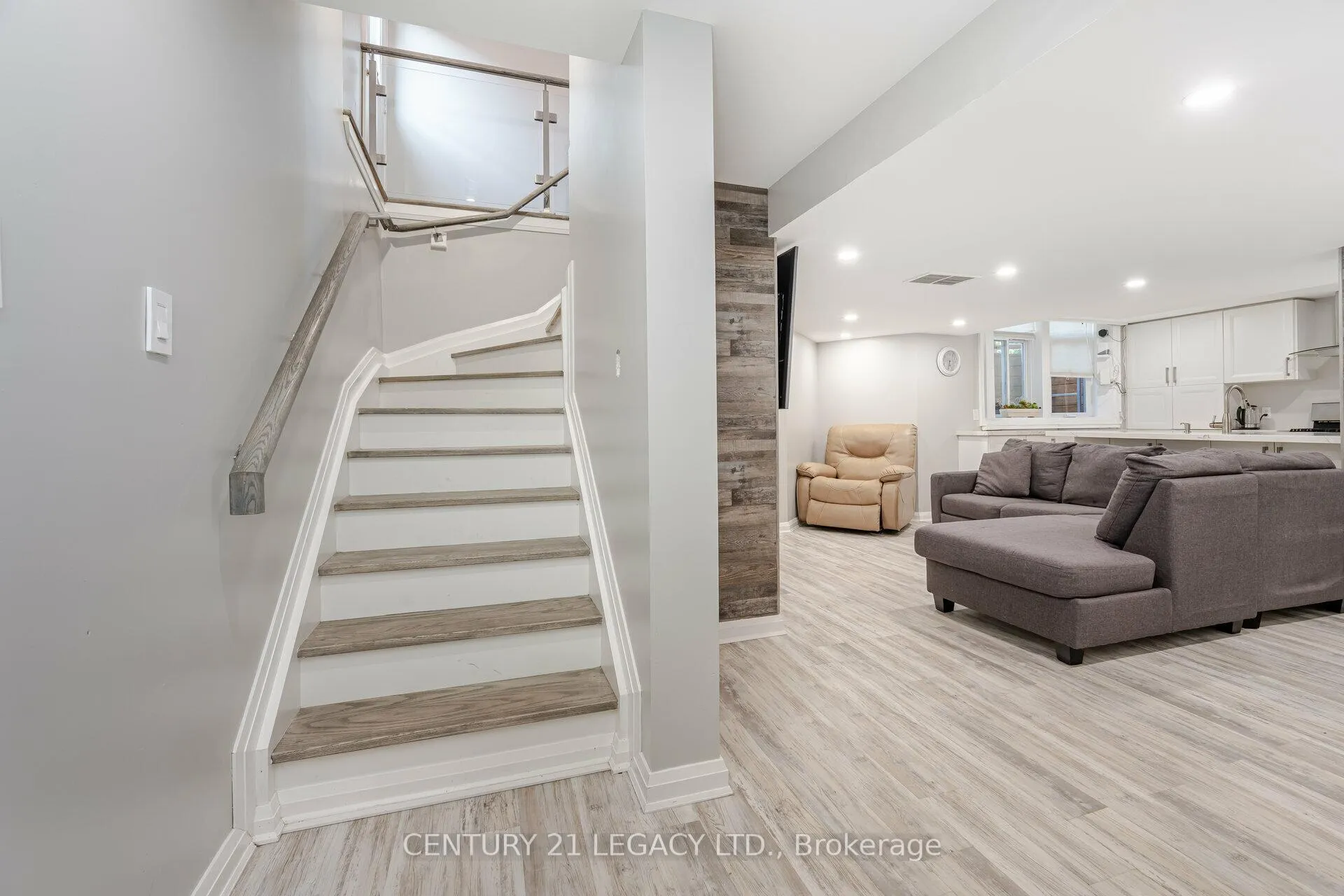 Photo 32 of 8 Kirkham Drive, Ajax, Central West — HOMEH