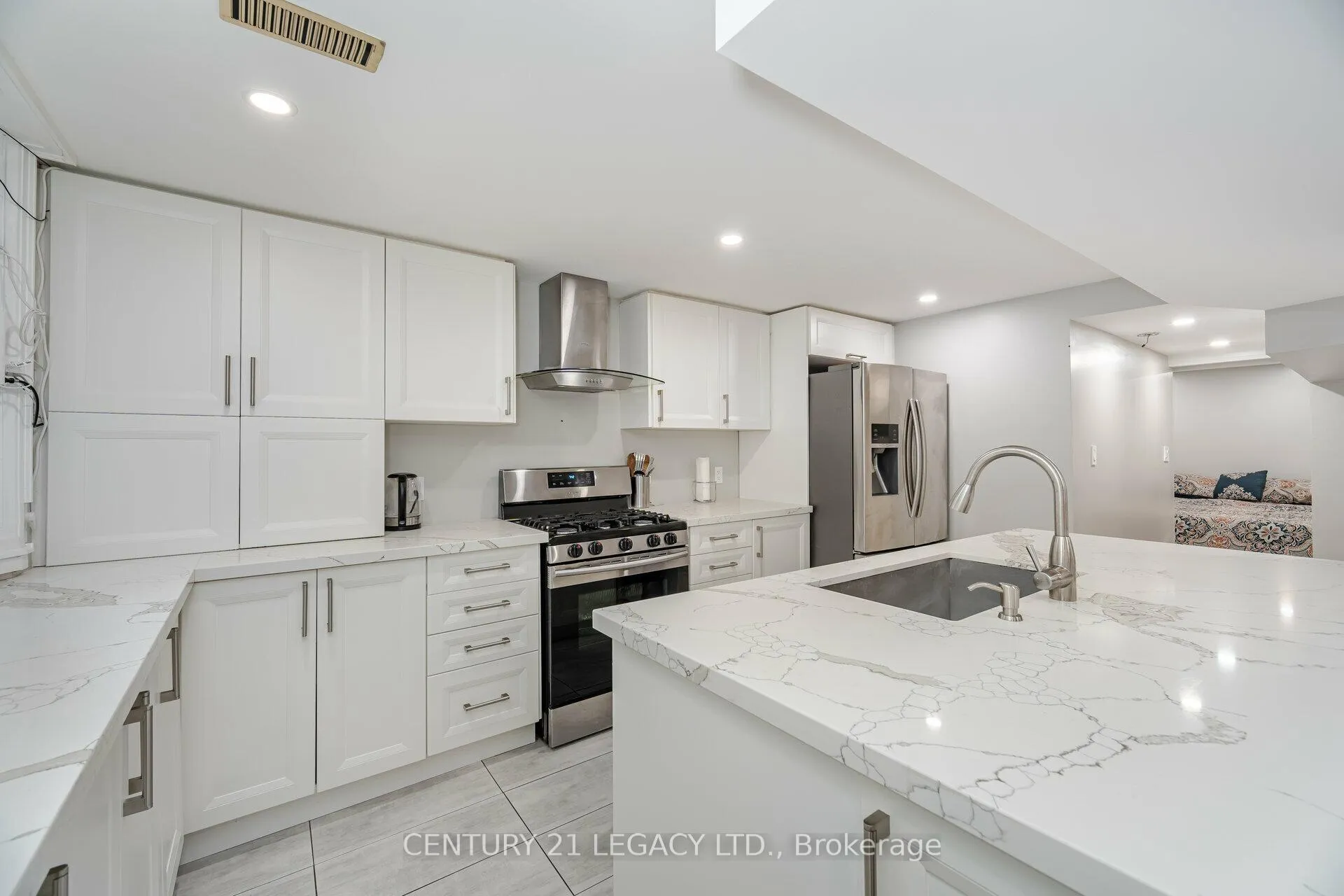 Photo 37 of 8 Kirkham Drive, Ajax, Central West — HOMEH