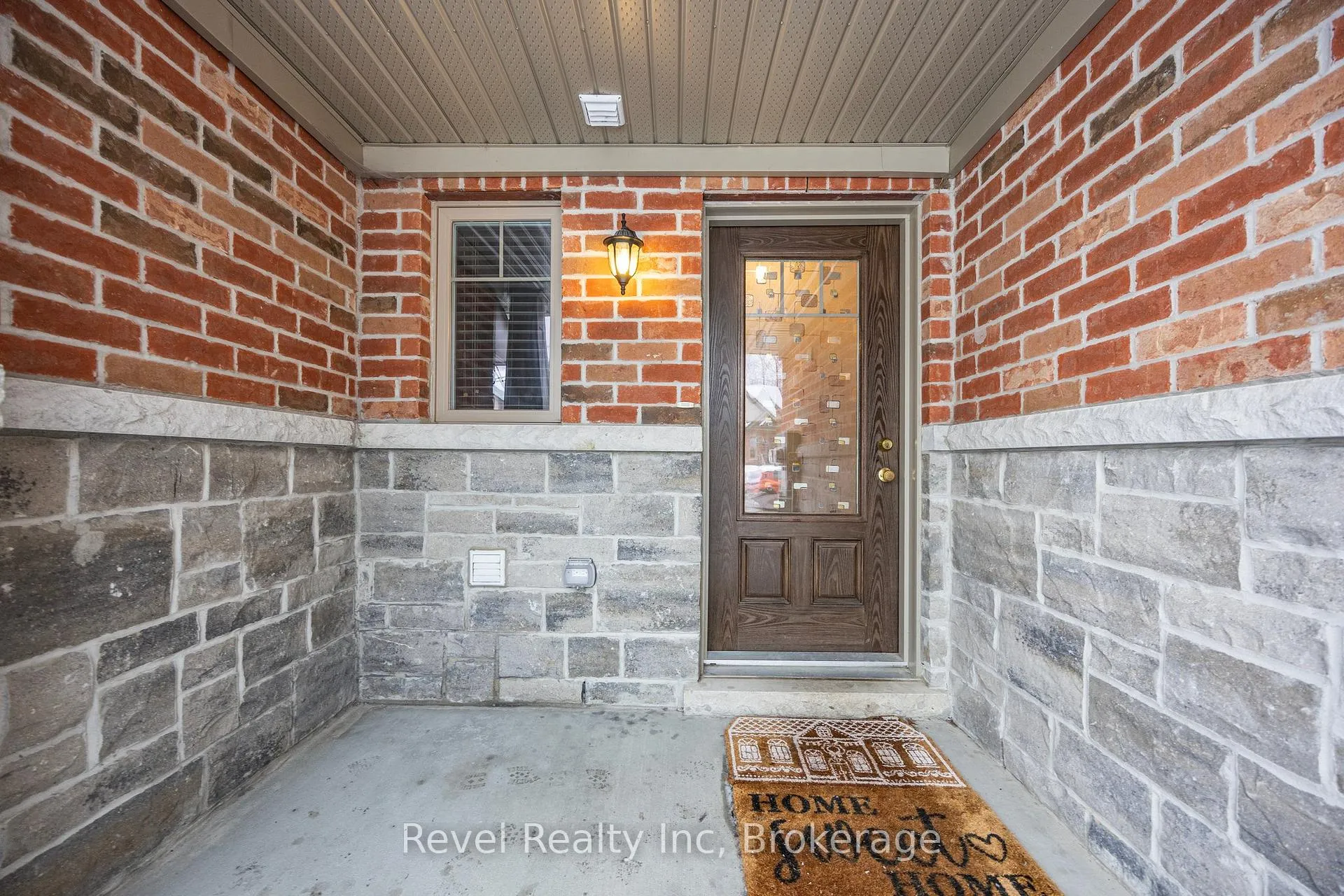 Photo 3 of 1041 Cook Drive, Midland — HOMEH