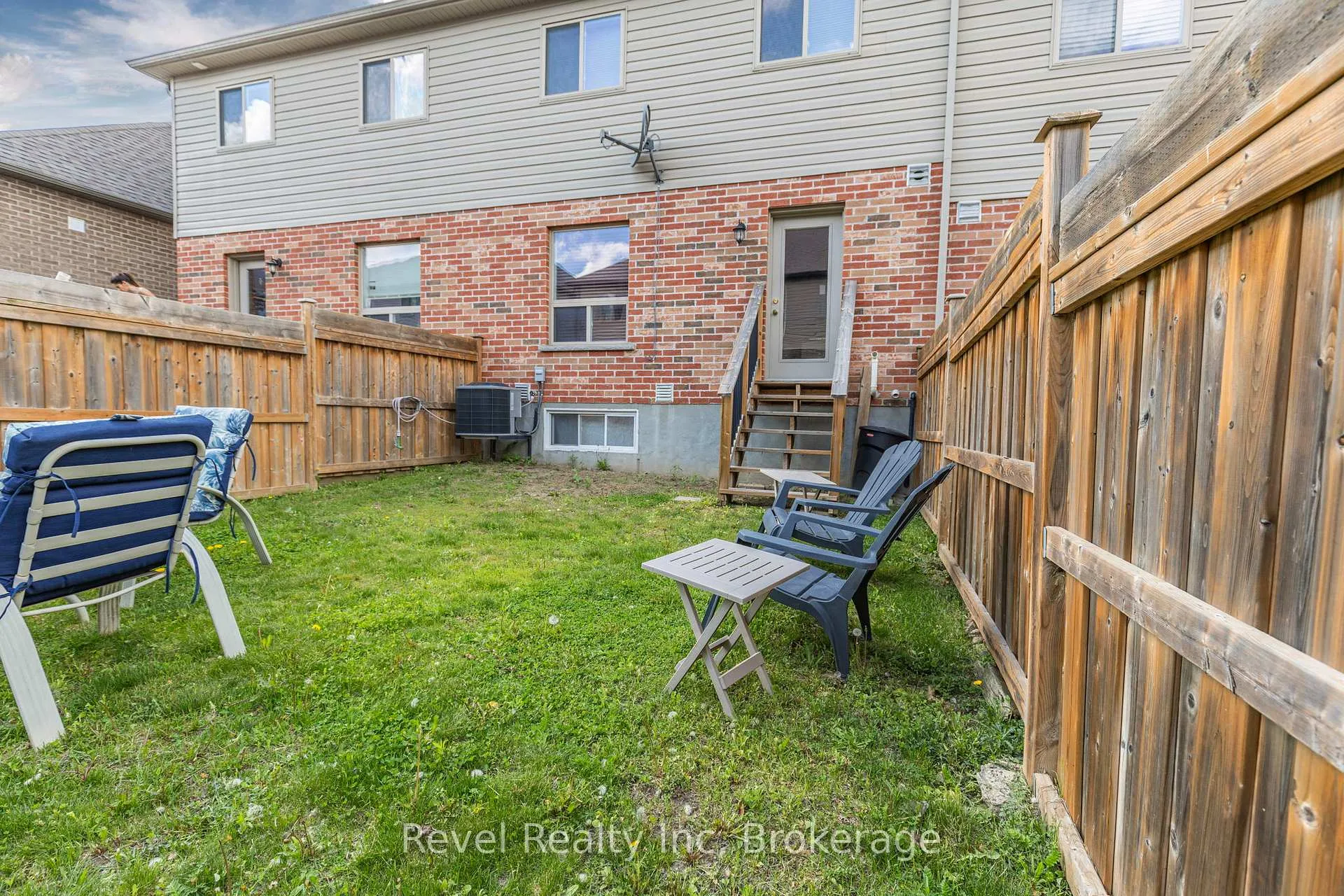 Photo 14 of 1041 Cook Drive, Midland — HOMEH