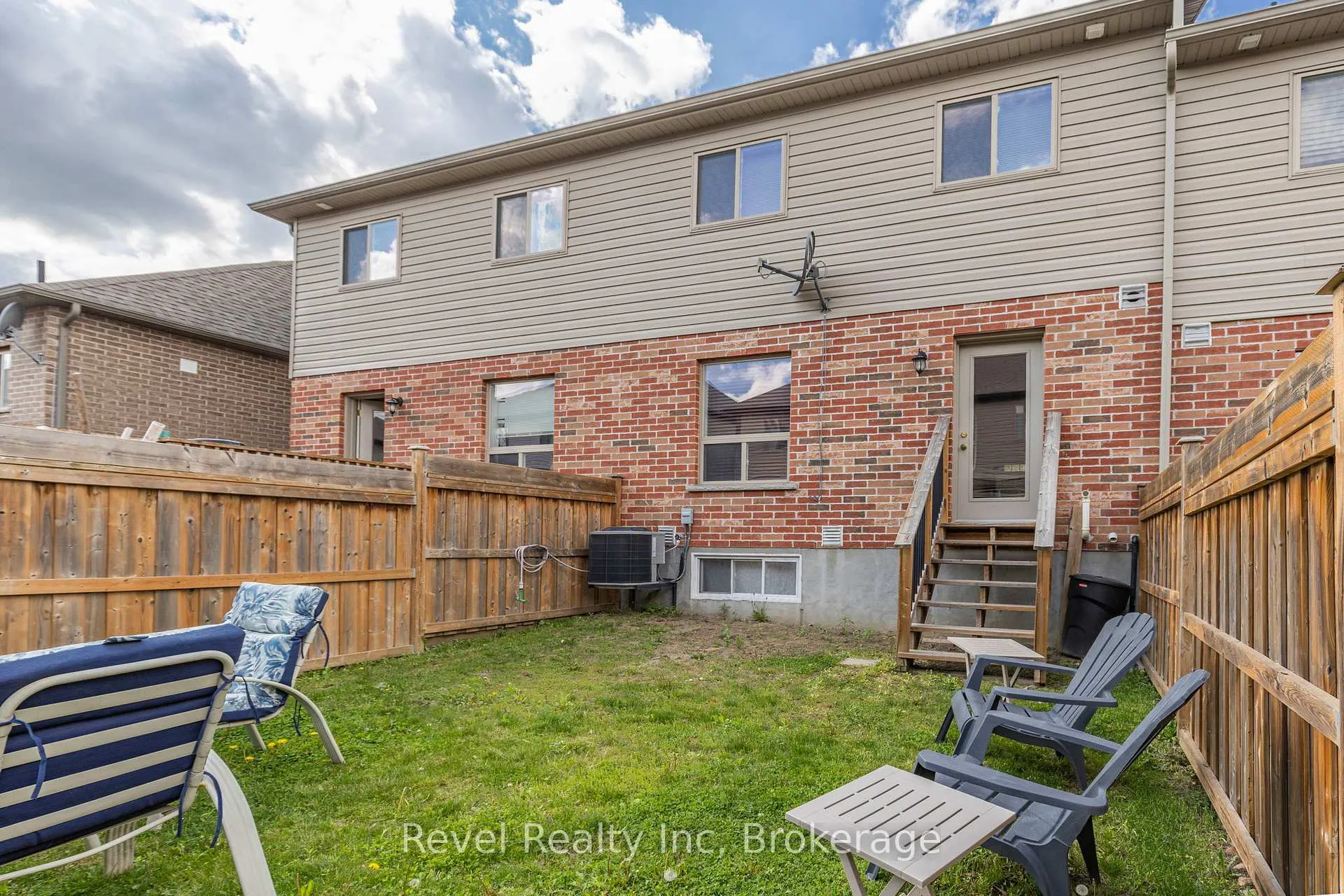 Photo 15 of 1041 Cook Drive, Midland — HOMEH